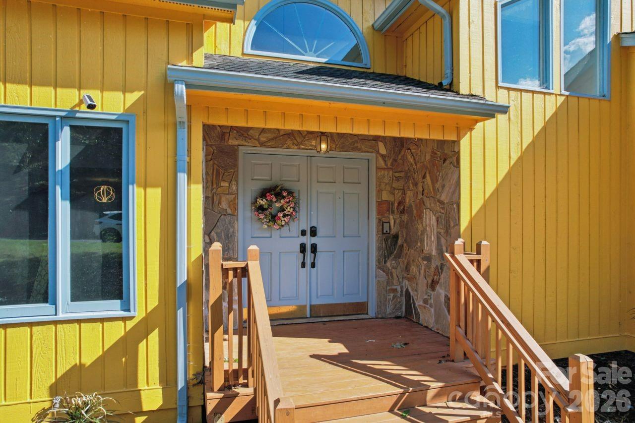26049 Neptunes Landing — Tega Cay