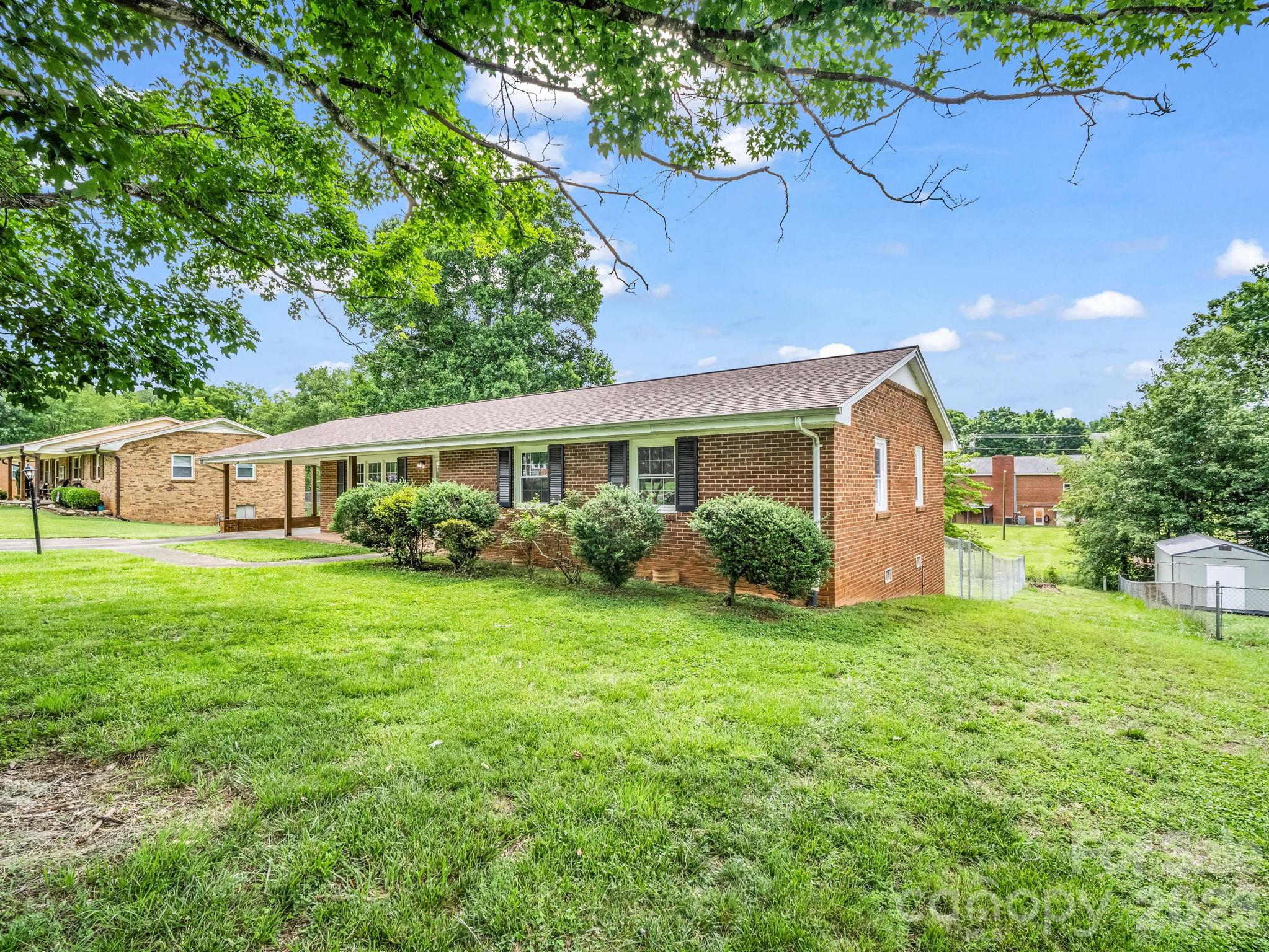 2917 Poplar Circle — Shelby