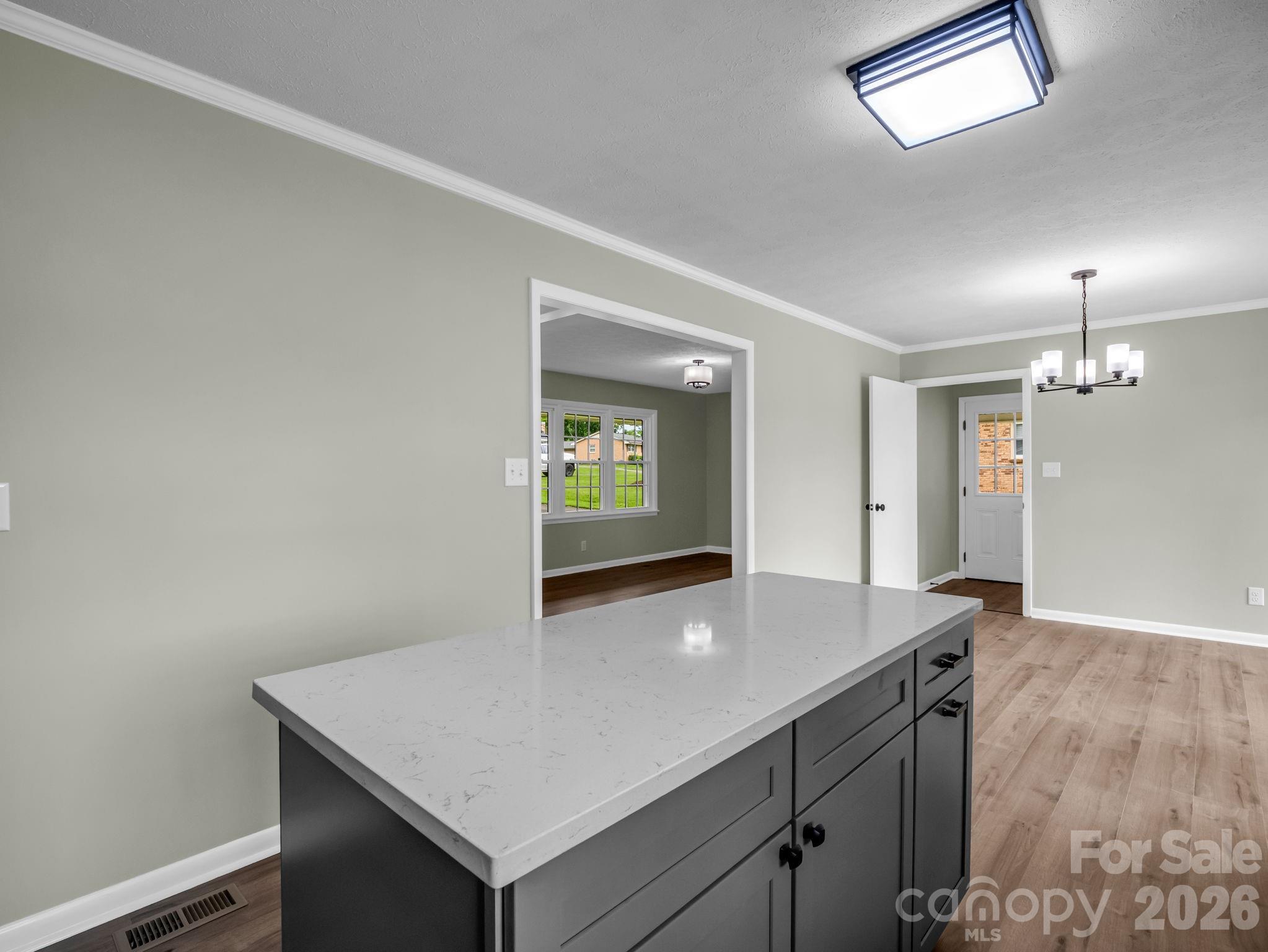 2917 Poplar Circle — Shelby