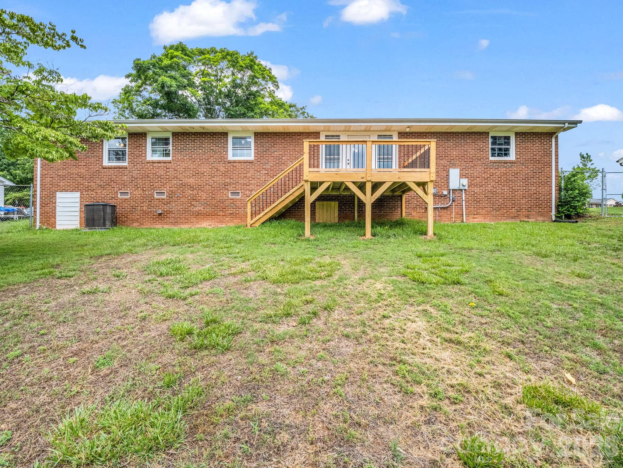 2917 Poplar Circle — Shelby
