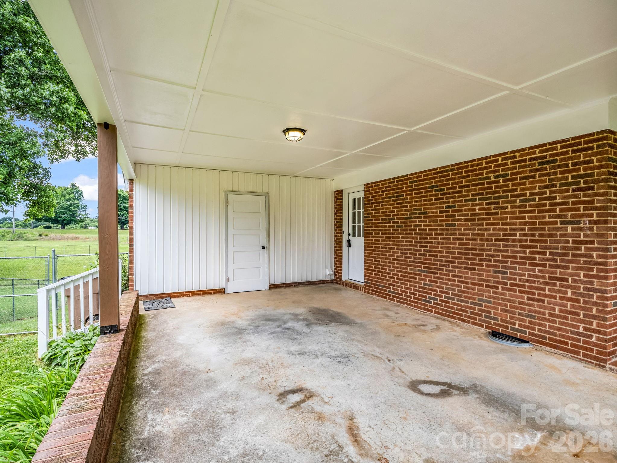 2917 Poplar Circle — Shelby