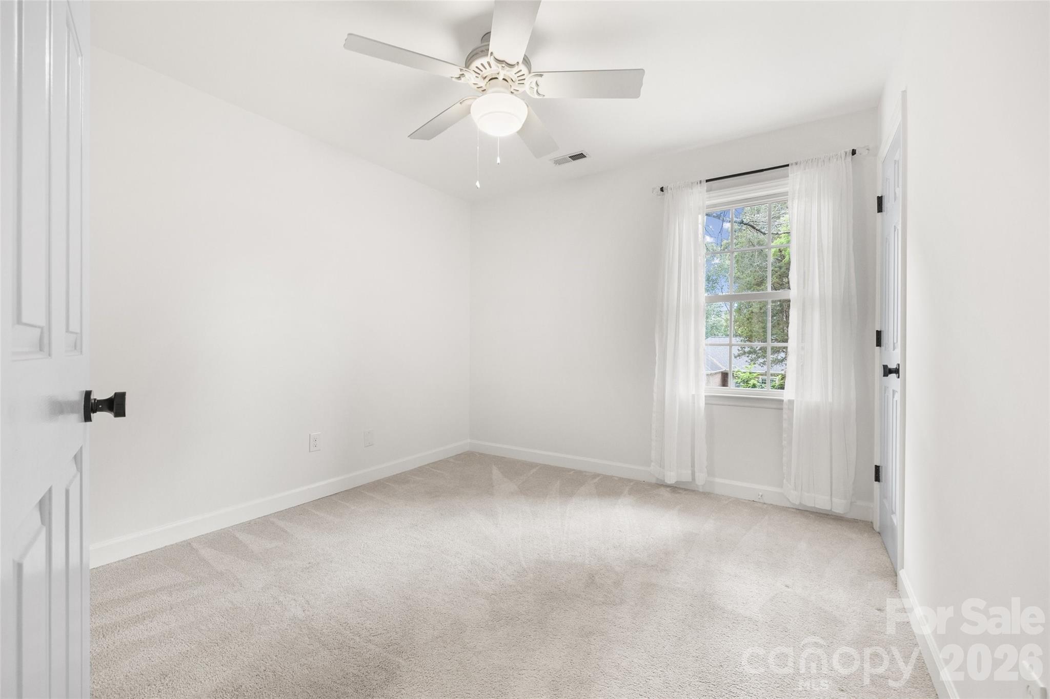 5617 Hillbrook Drive — Charlotte