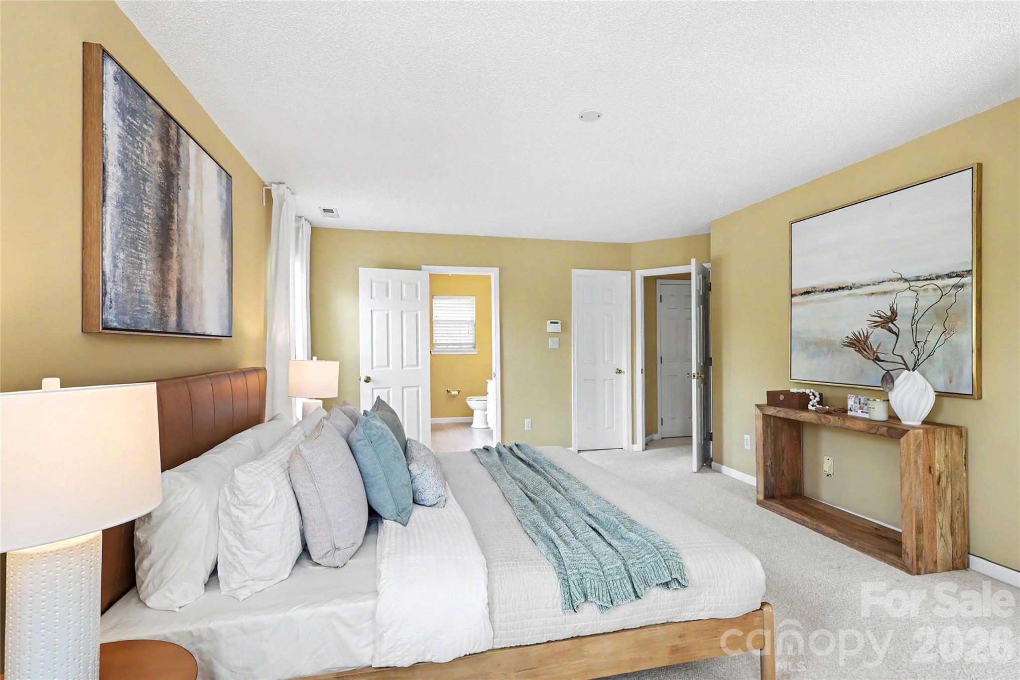 14802 Bergerac Court — Pineville
