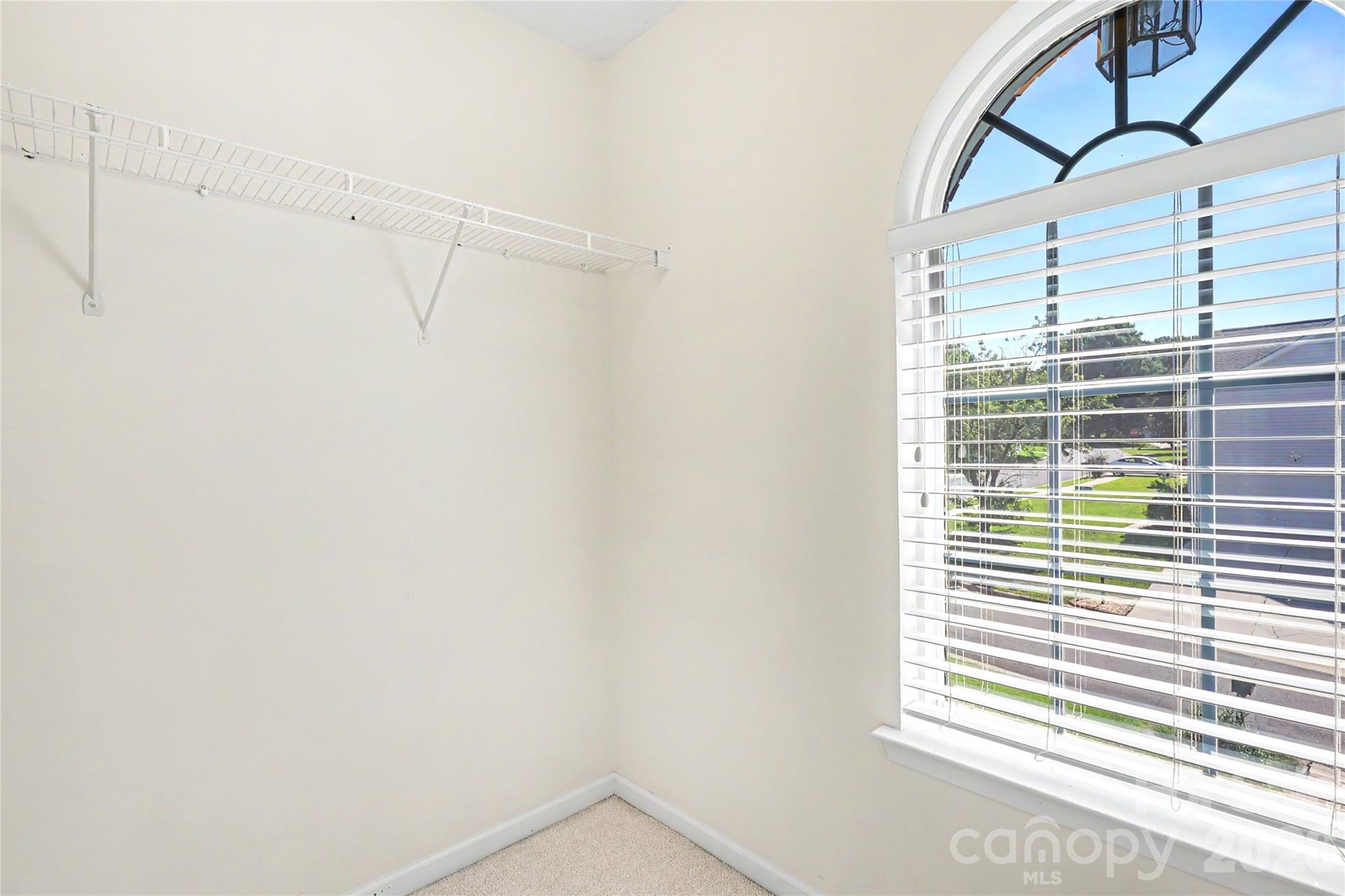 14802 Bergerac Court — Pineville