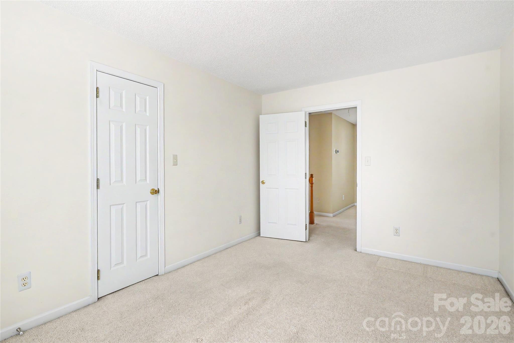 14802 Bergerac Court — Pineville