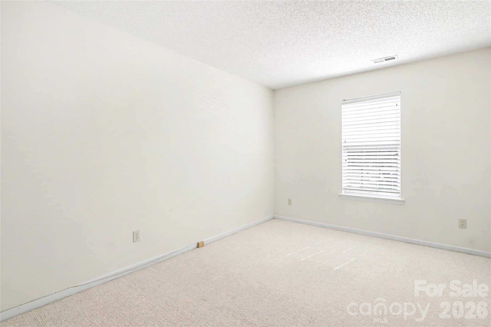 14802 Bergerac Court — Pineville