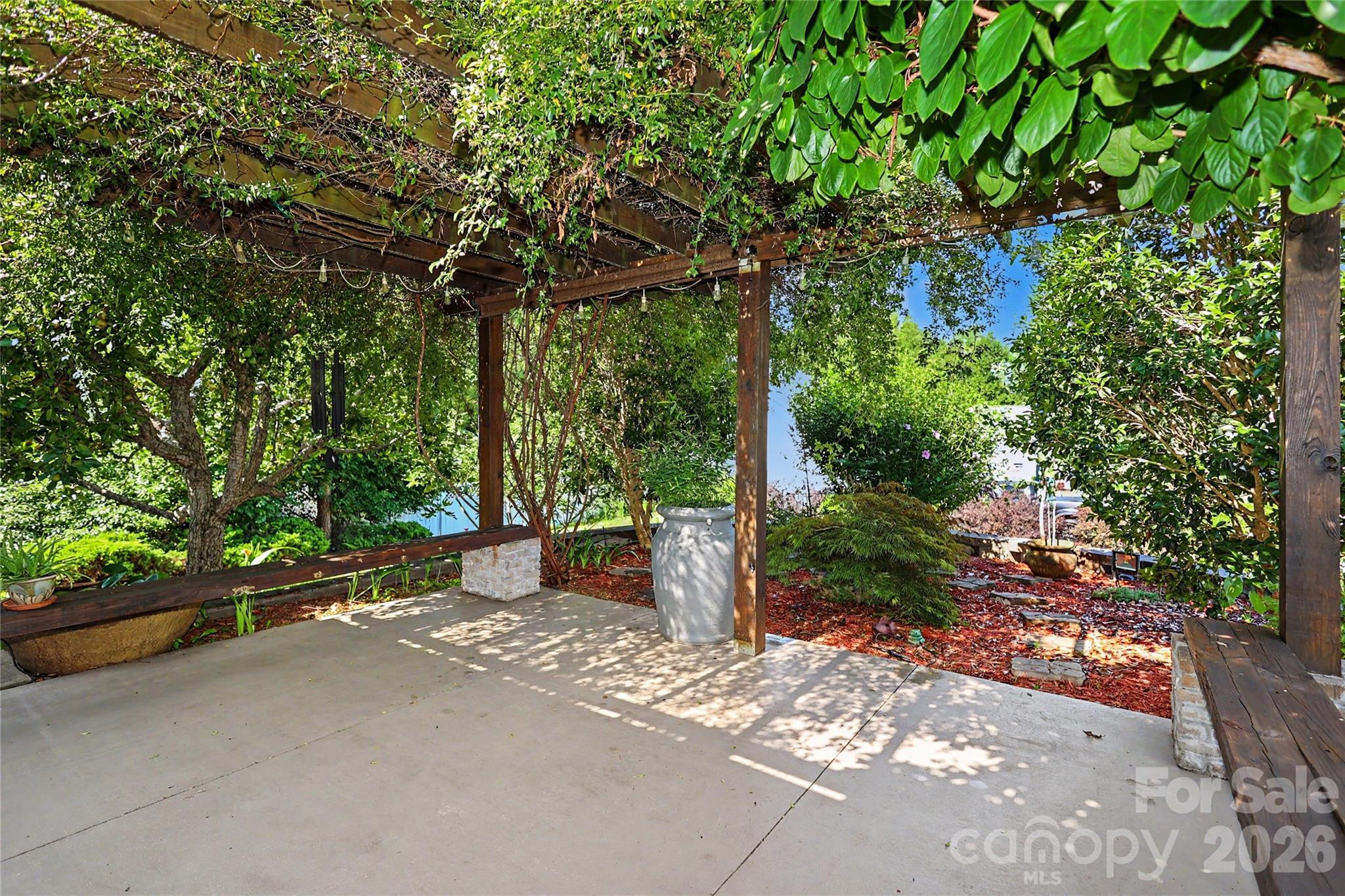 14802 Bergerac Court — Pineville