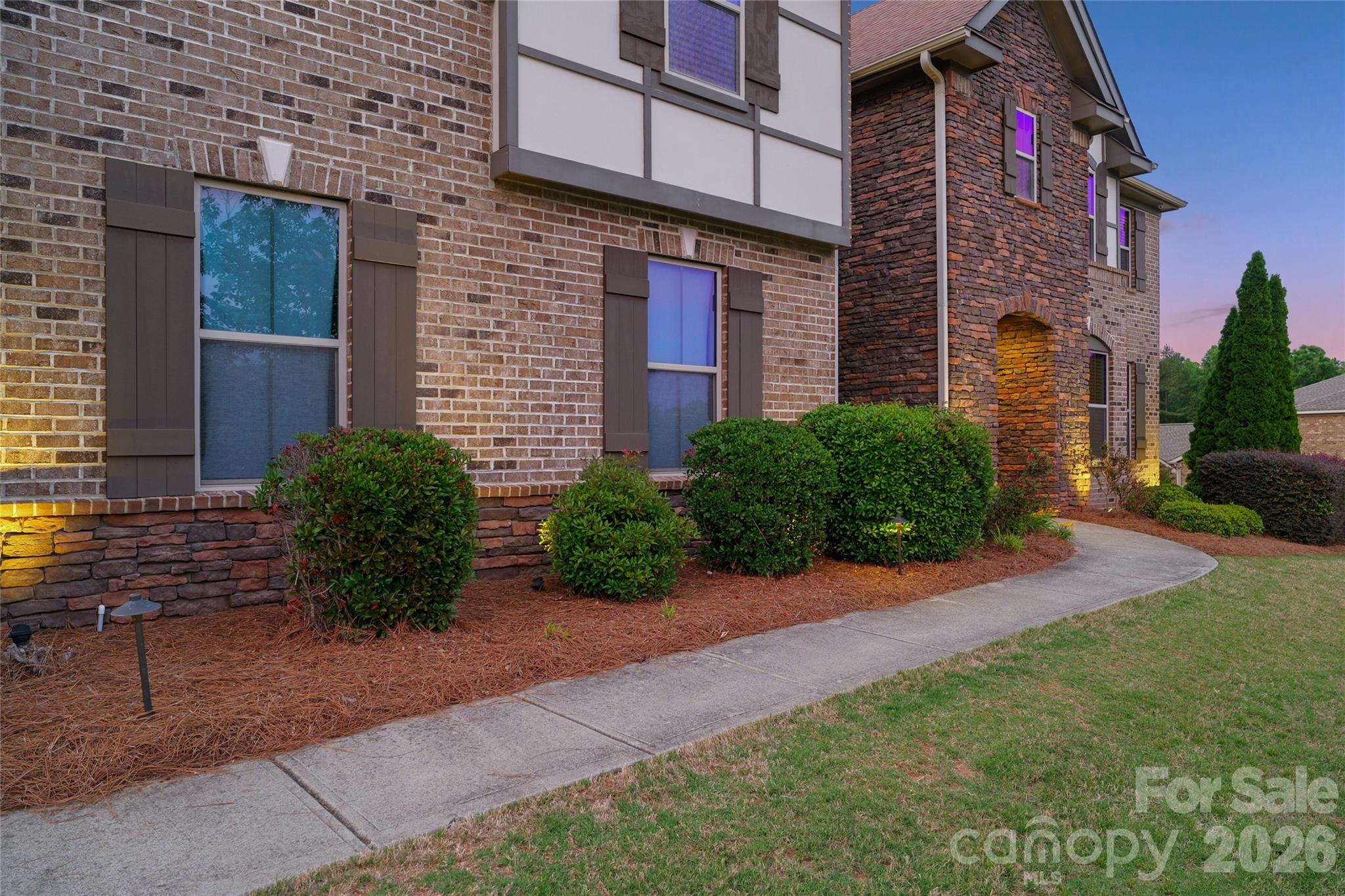 726 Lingfield Lane — Waxhaw