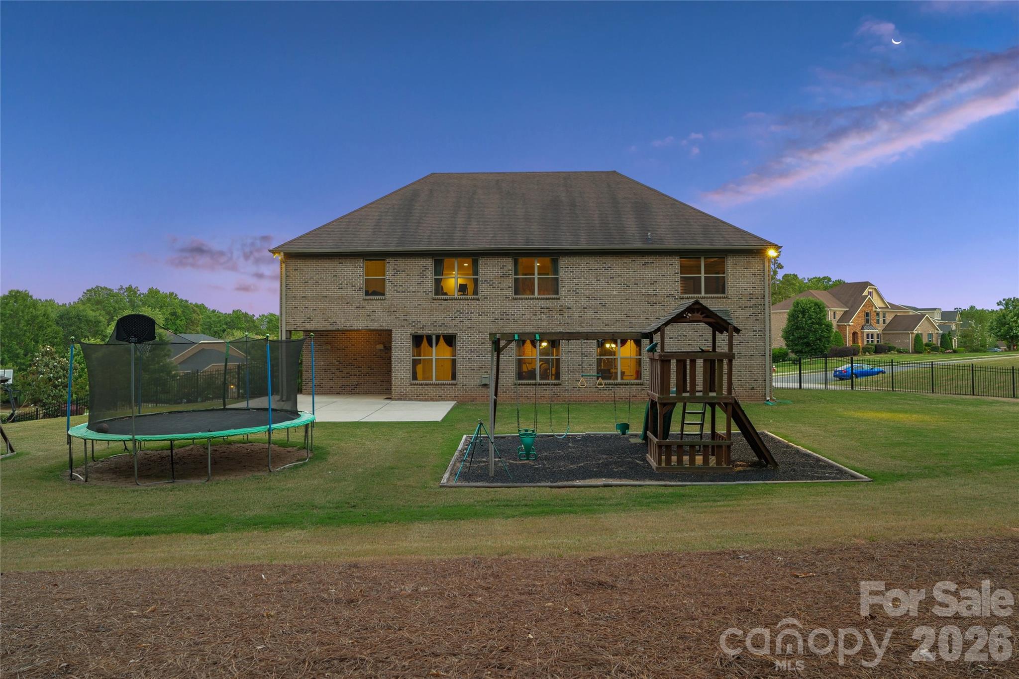 726 Lingfield Lane — Waxhaw