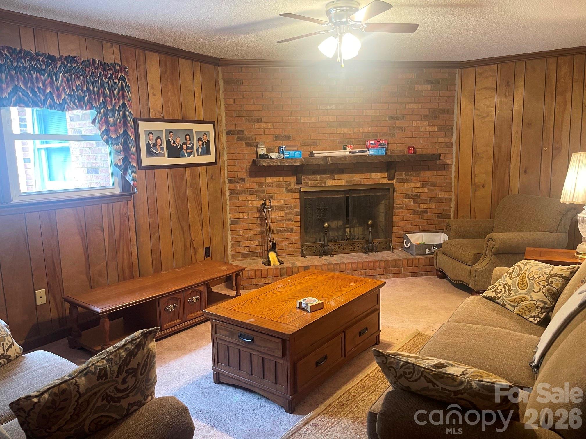 8806 Crestwood Drive — Mount Pleasant