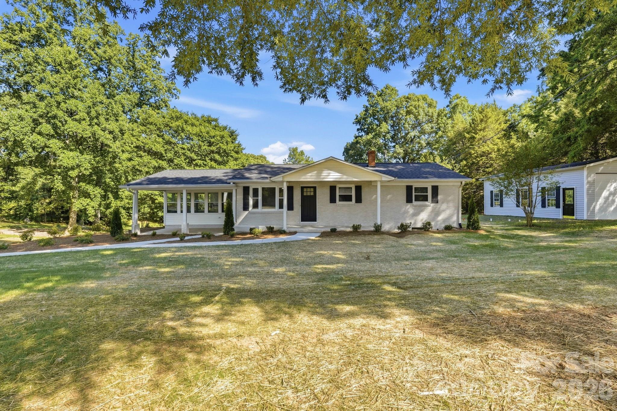 1524 Williams Road — Lewisville