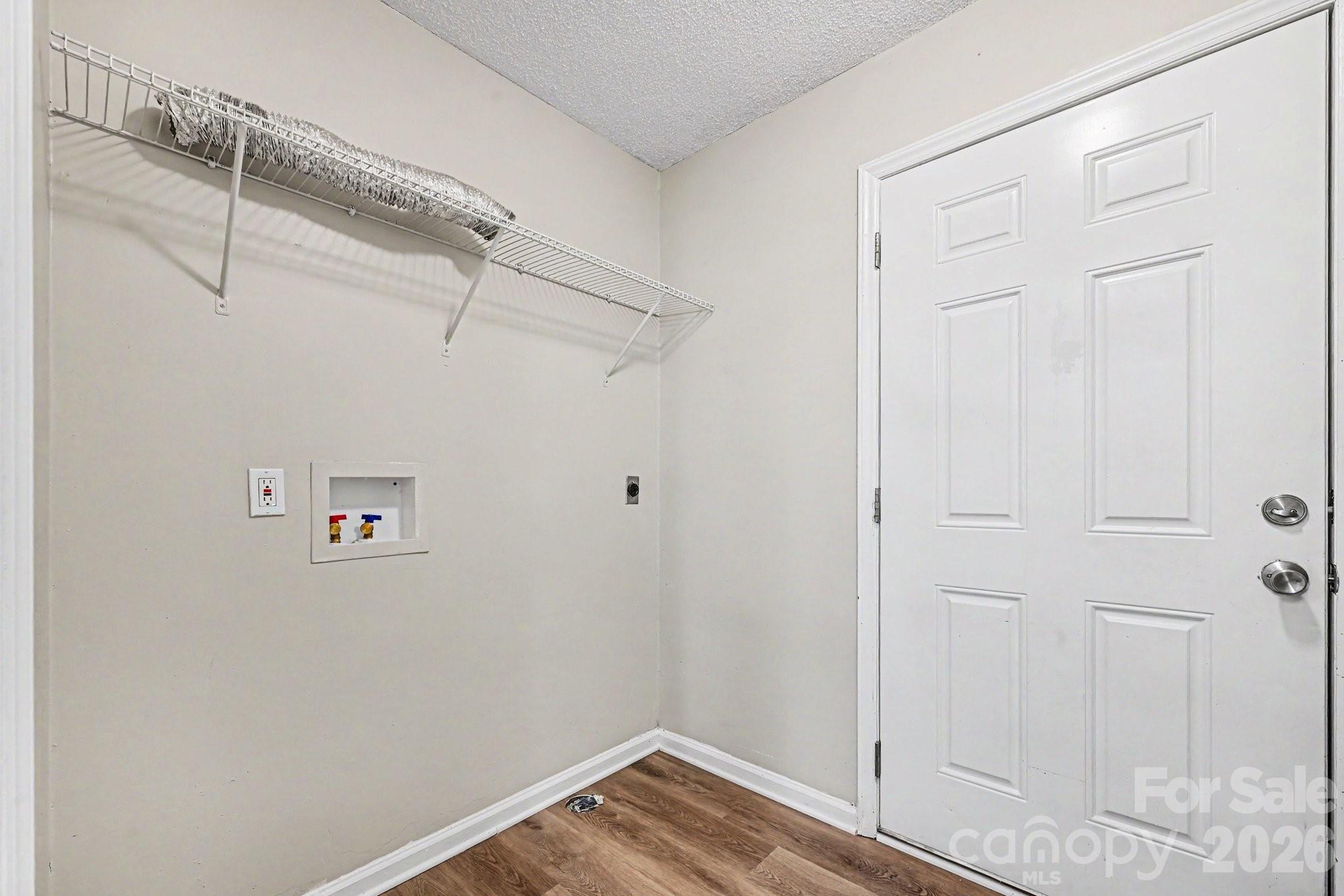 619 Devonwood Court — Gastonia