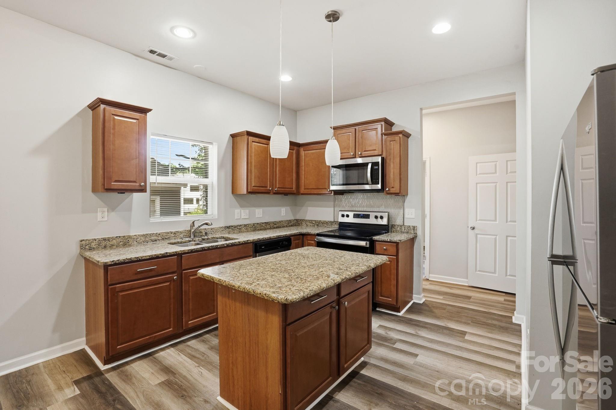 4514 Wildwood Avenue — Charlotte