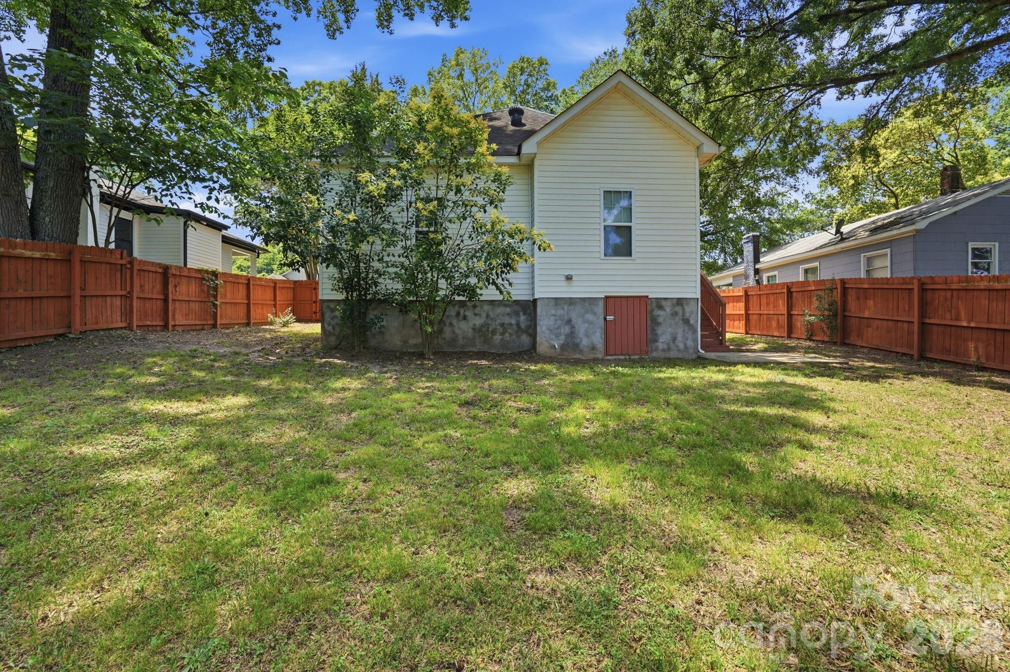 4514 Wildwood Avenue — Charlotte