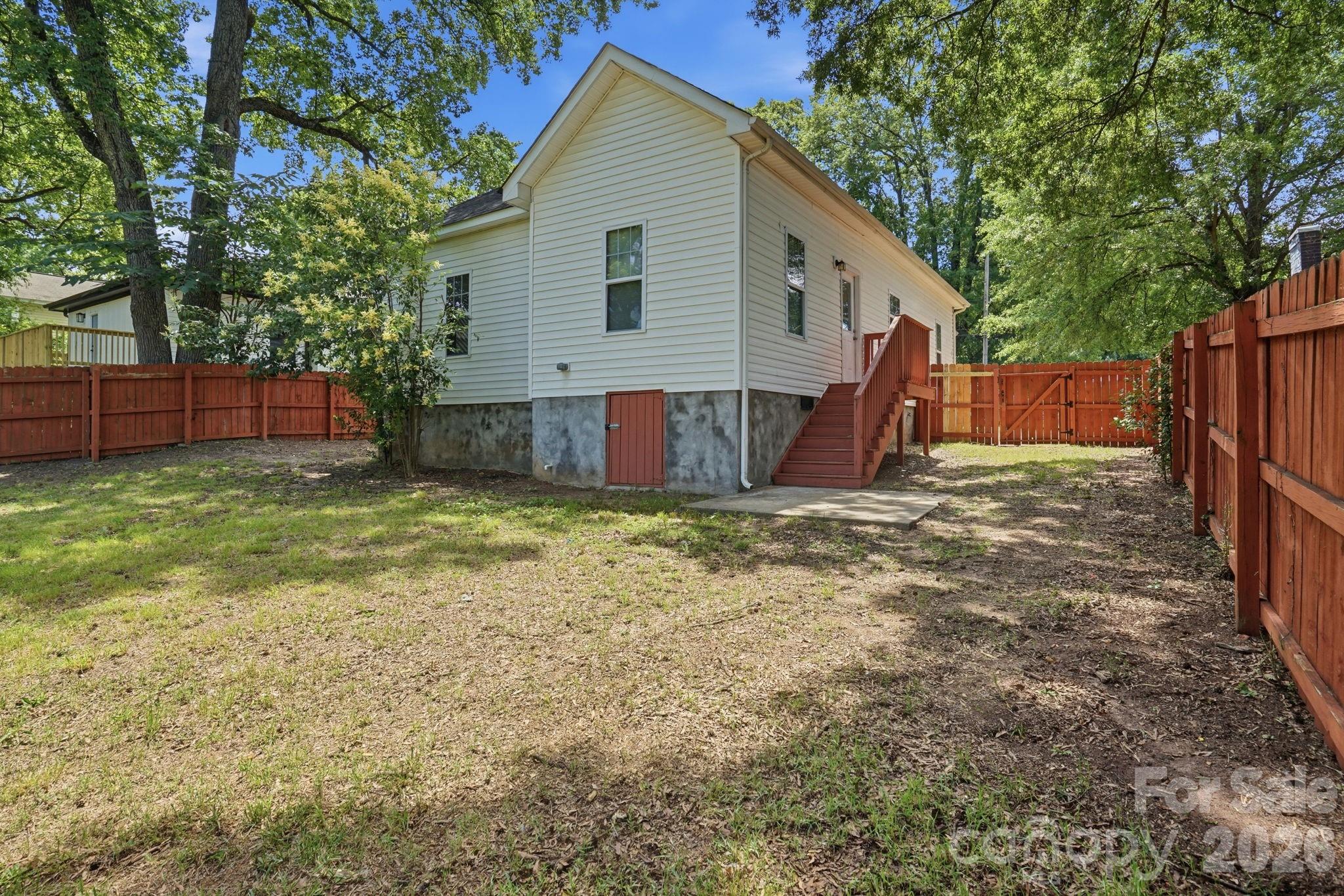 4514 Wildwood Avenue — Charlotte