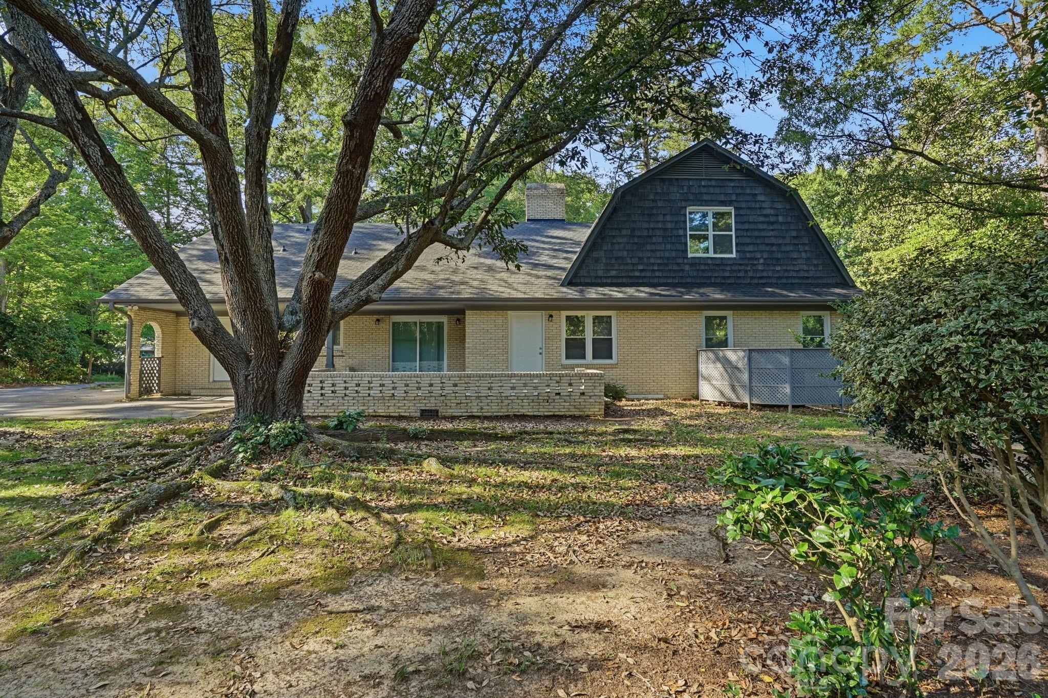 127 Forest Hills Drive — Monroe