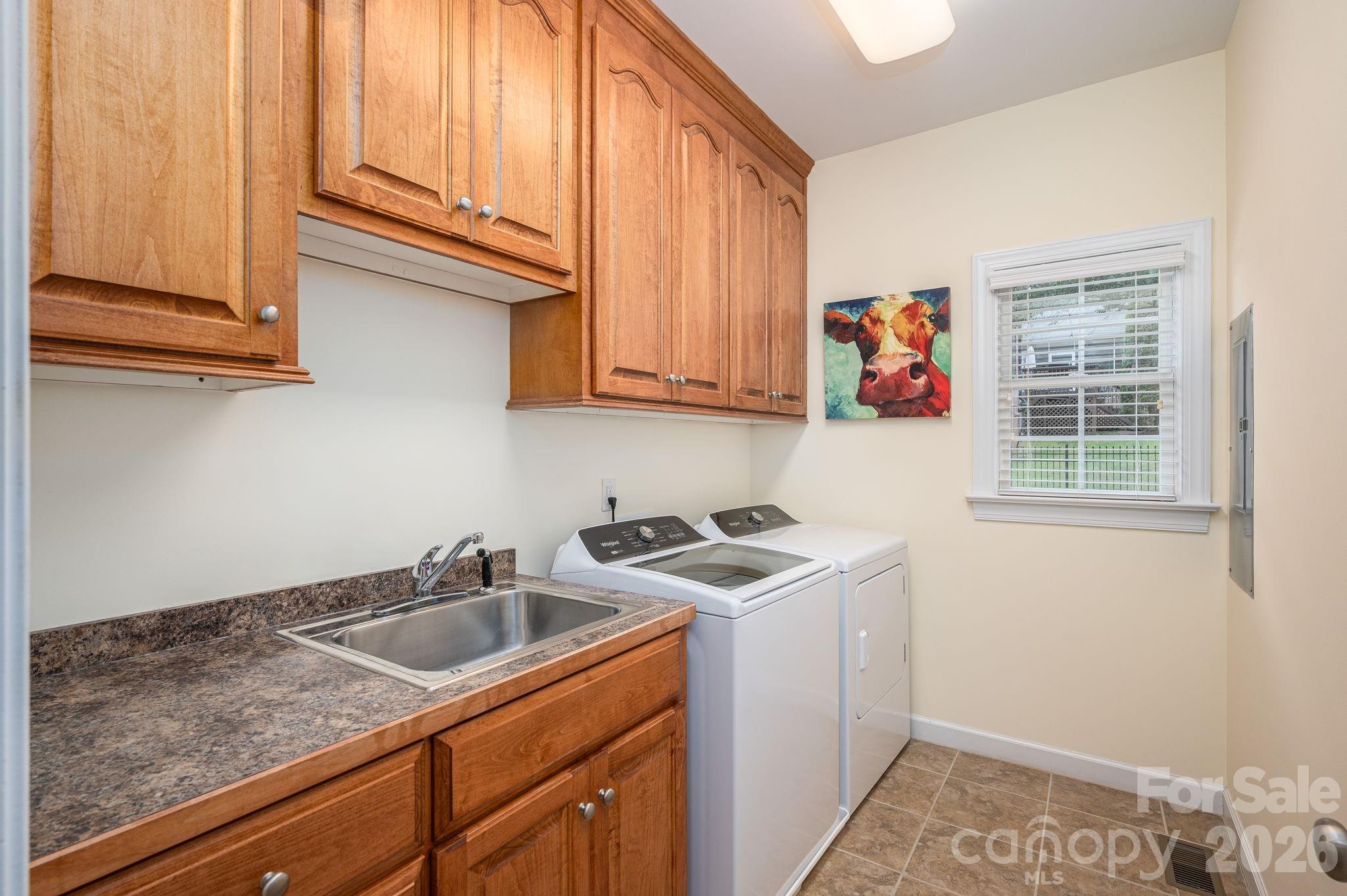 5059 Graystone Estates Drive — Belmont