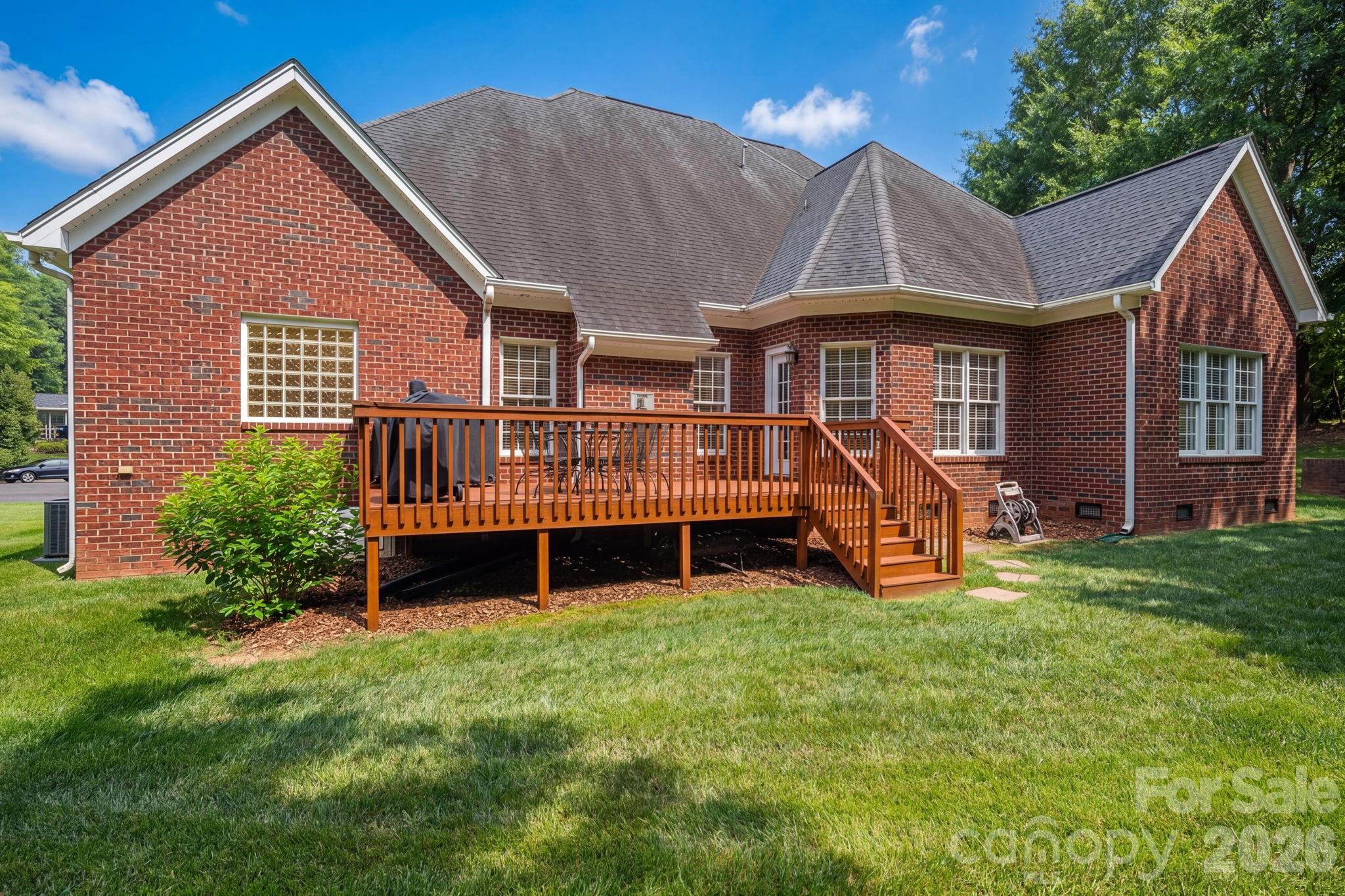 5059 Graystone Estates Drive — Belmont