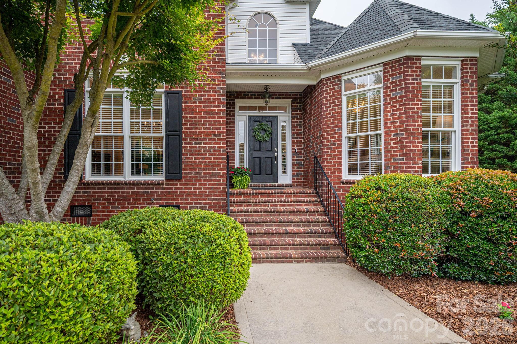 5059 Graystone Estates Drive — Belmont