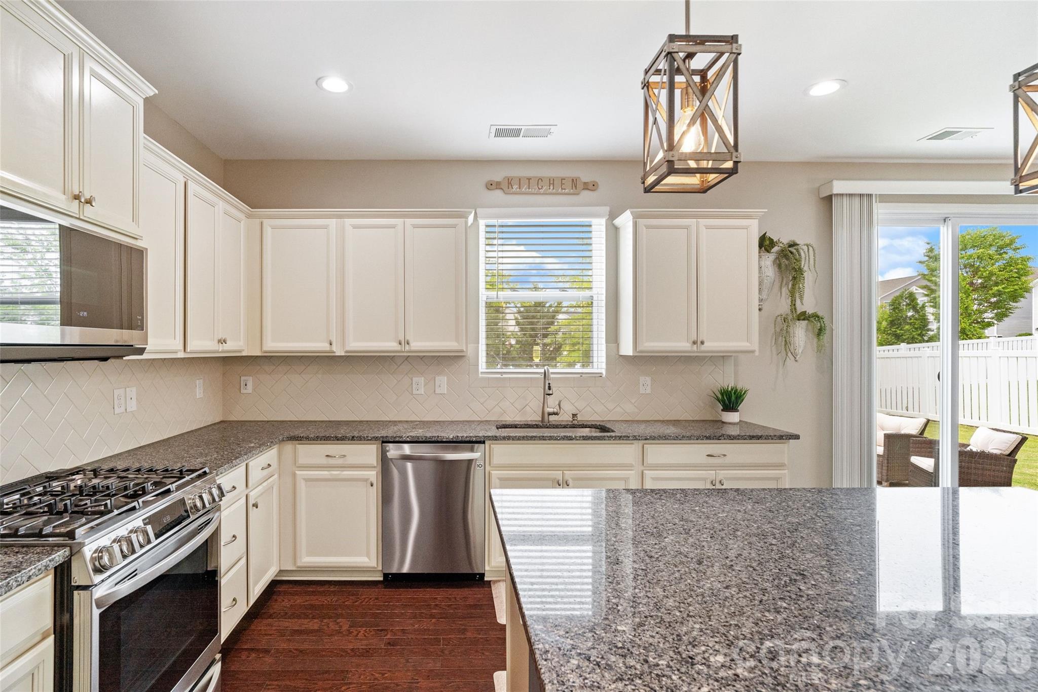 1401 Kings Grove Drive — York