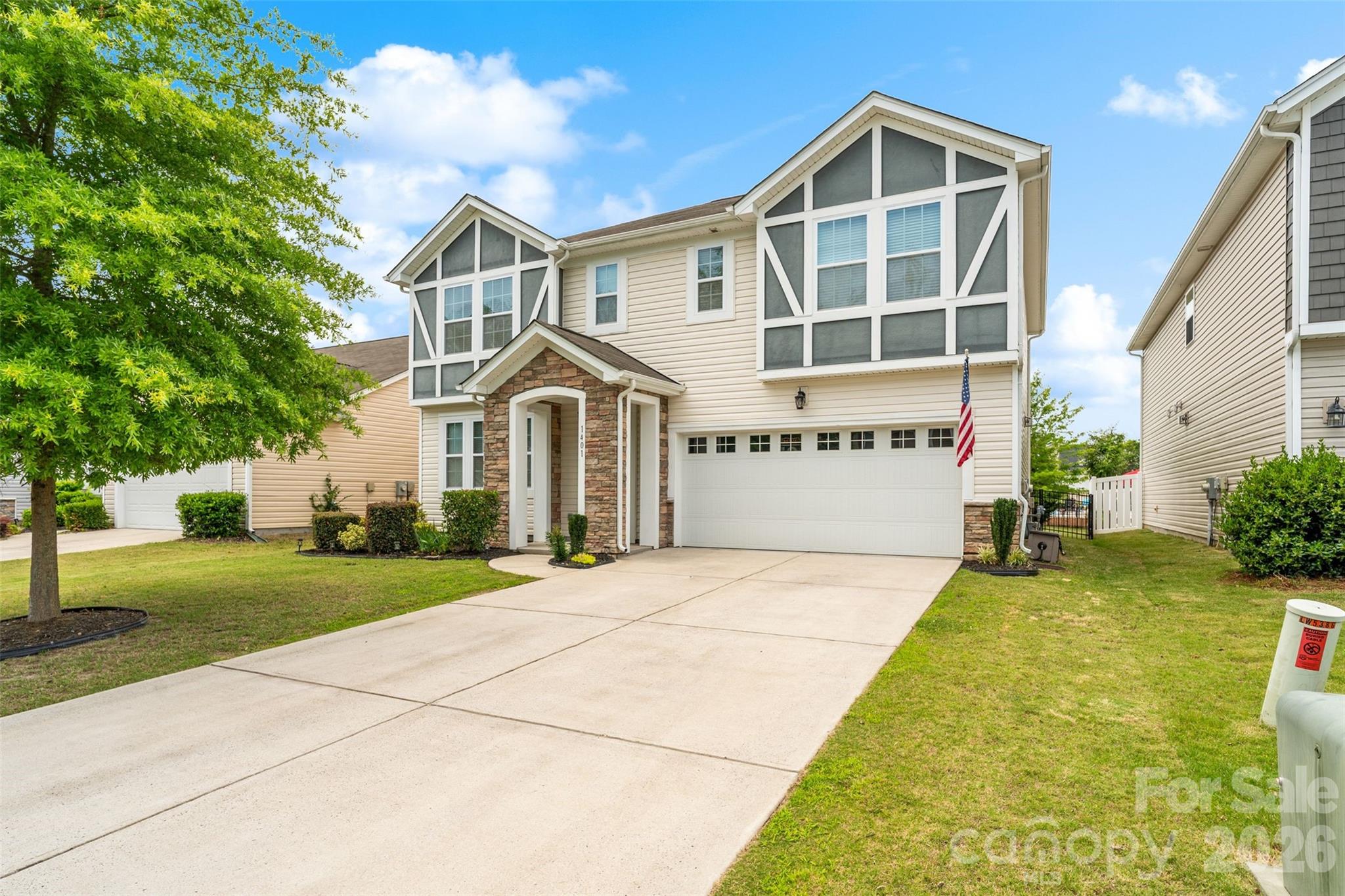 1401 Kings Grove Drive — York