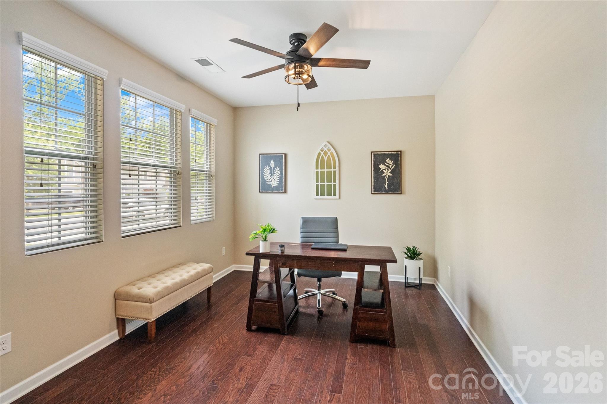 1401 Kings Grove Drive — York
