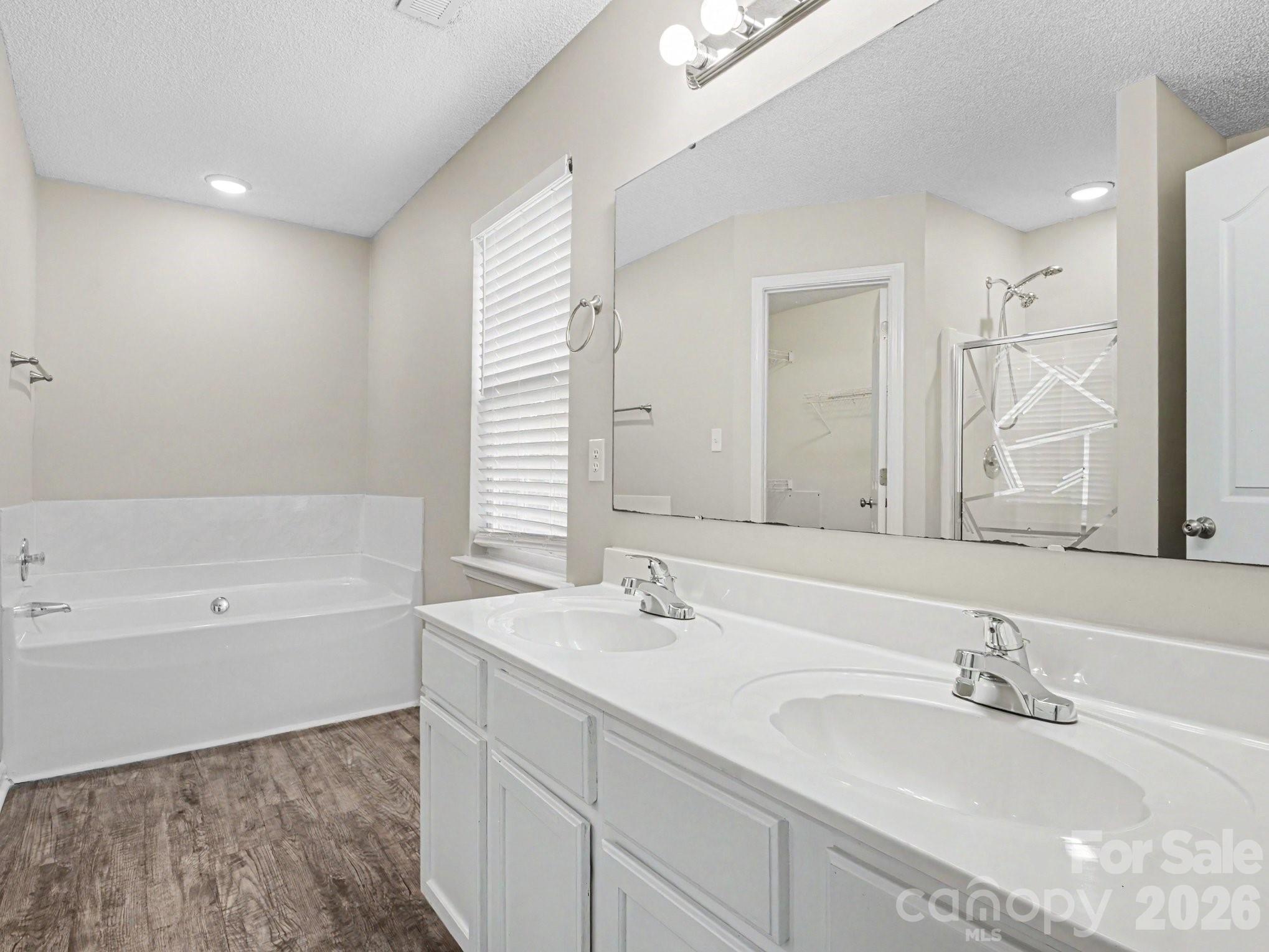 7524 Grabill Drive — Charlotte