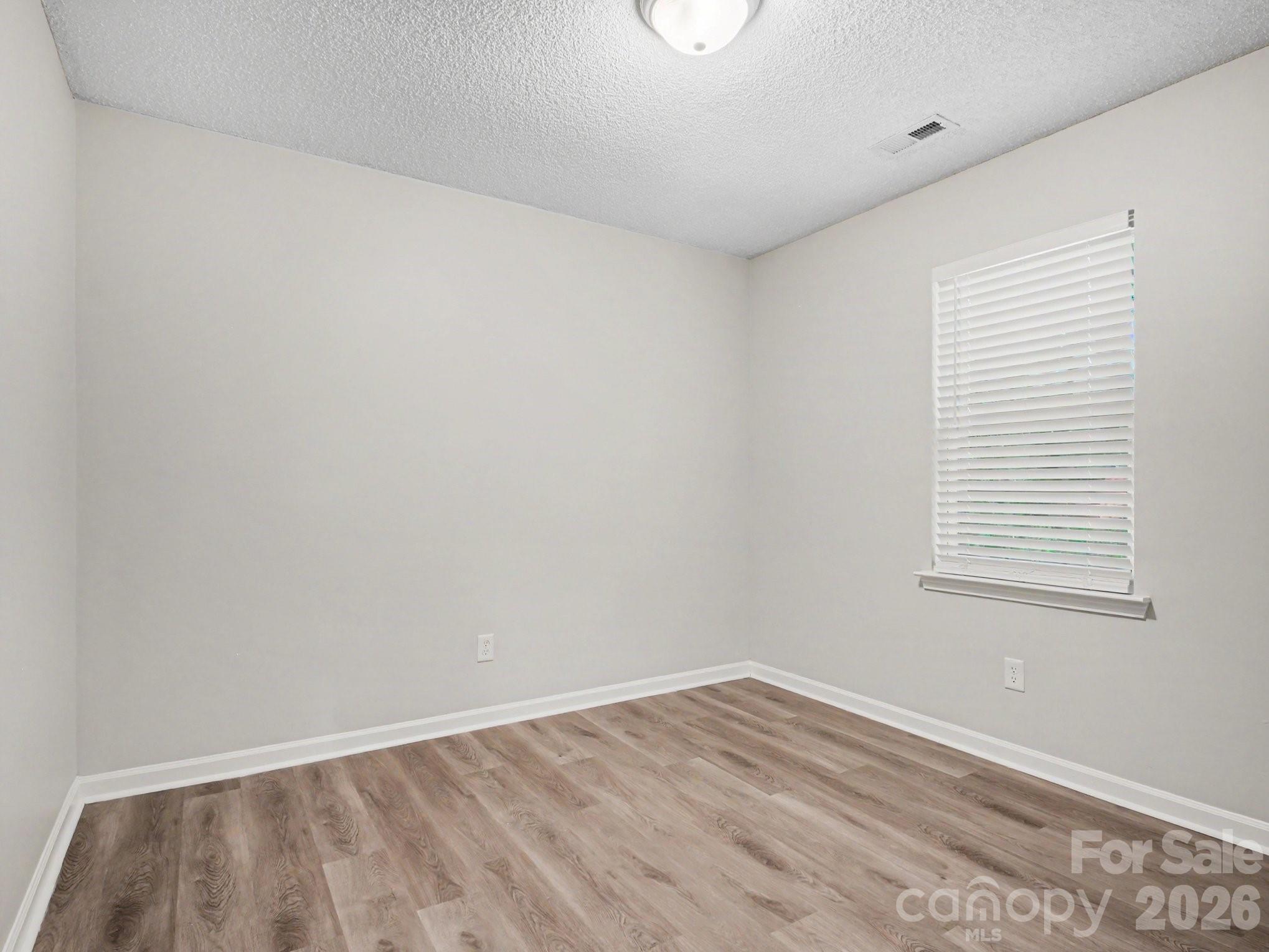 7524 Grabill Drive — Charlotte