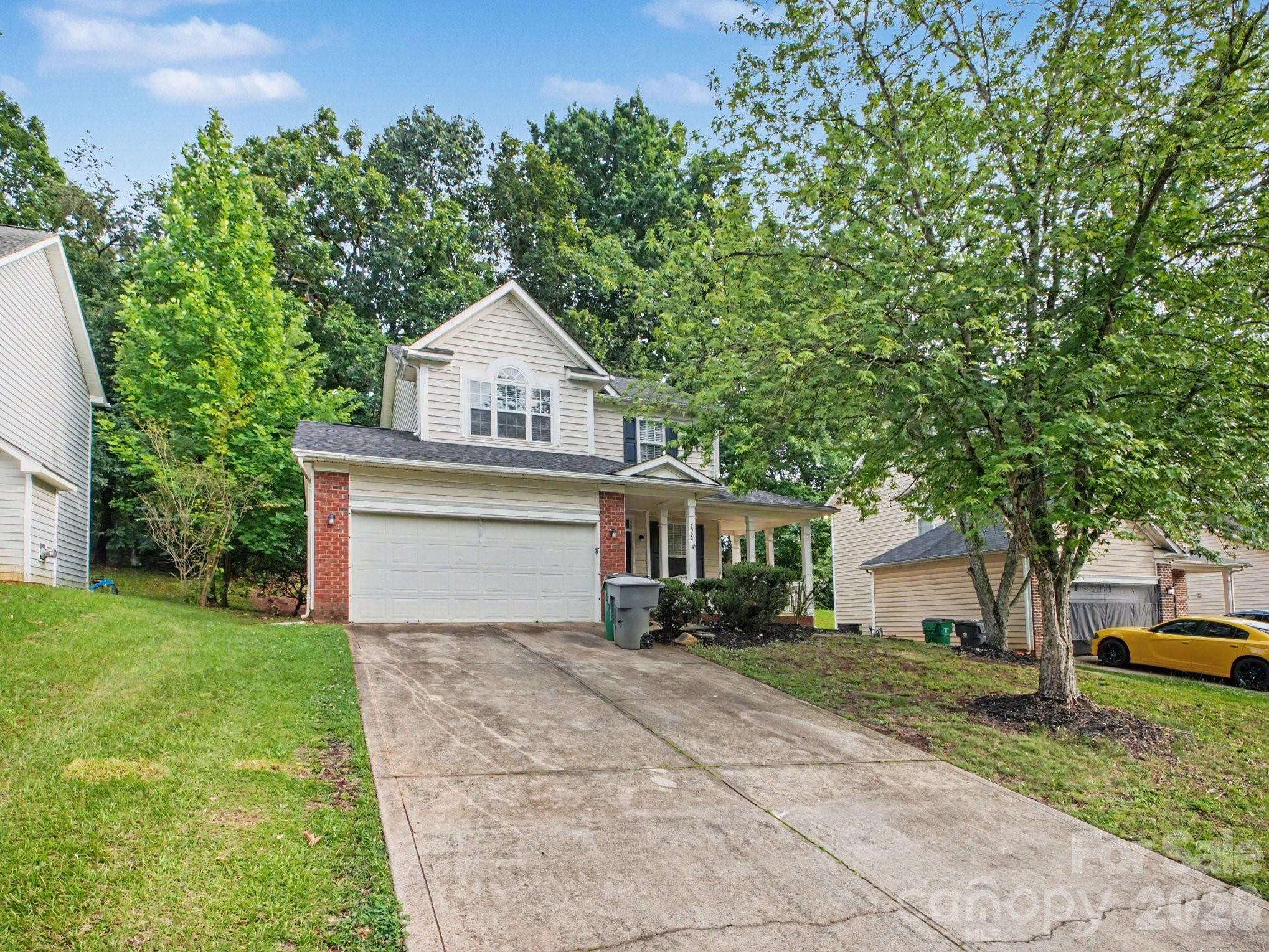 7524 Grabill Drive — Charlotte