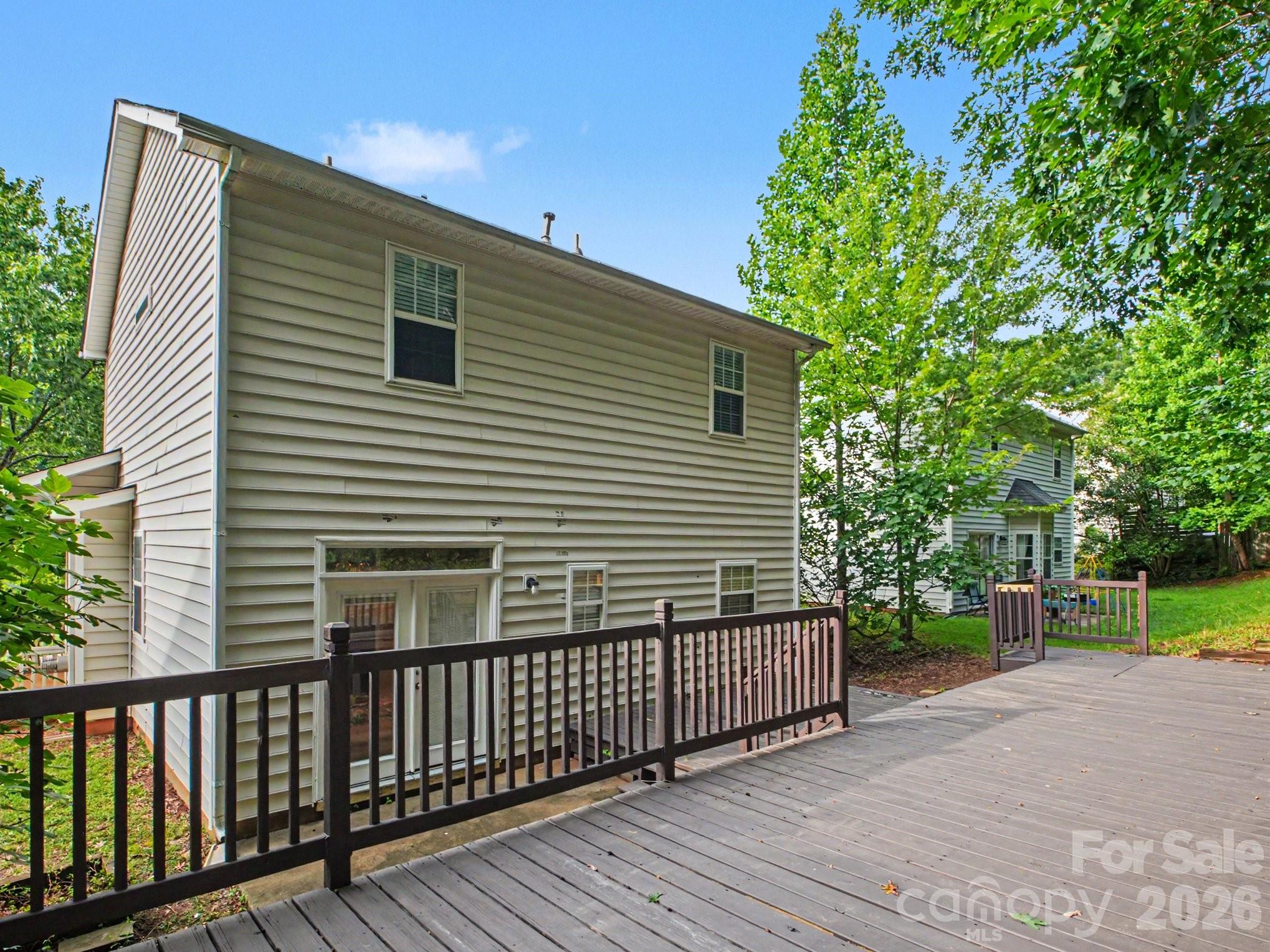 7524 Grabill Drive — Charlotte