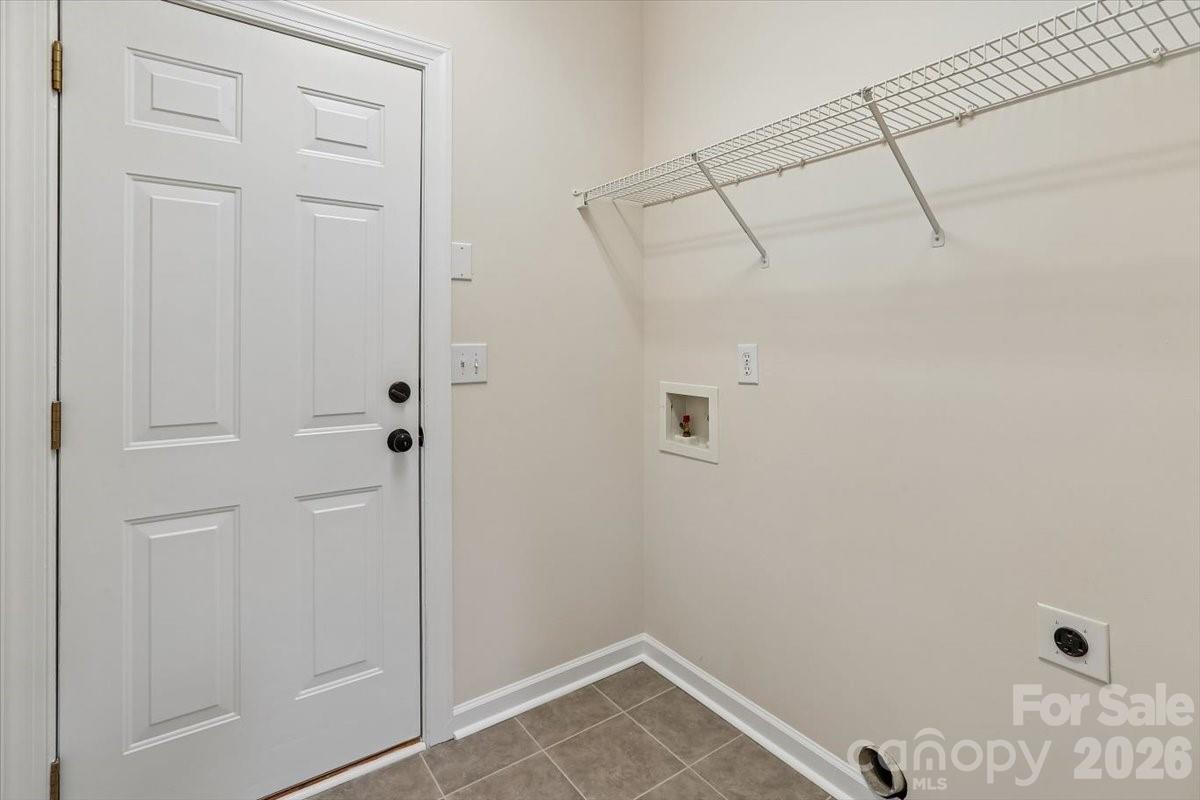 6318 Stephens Grove Lane — Huntersville
