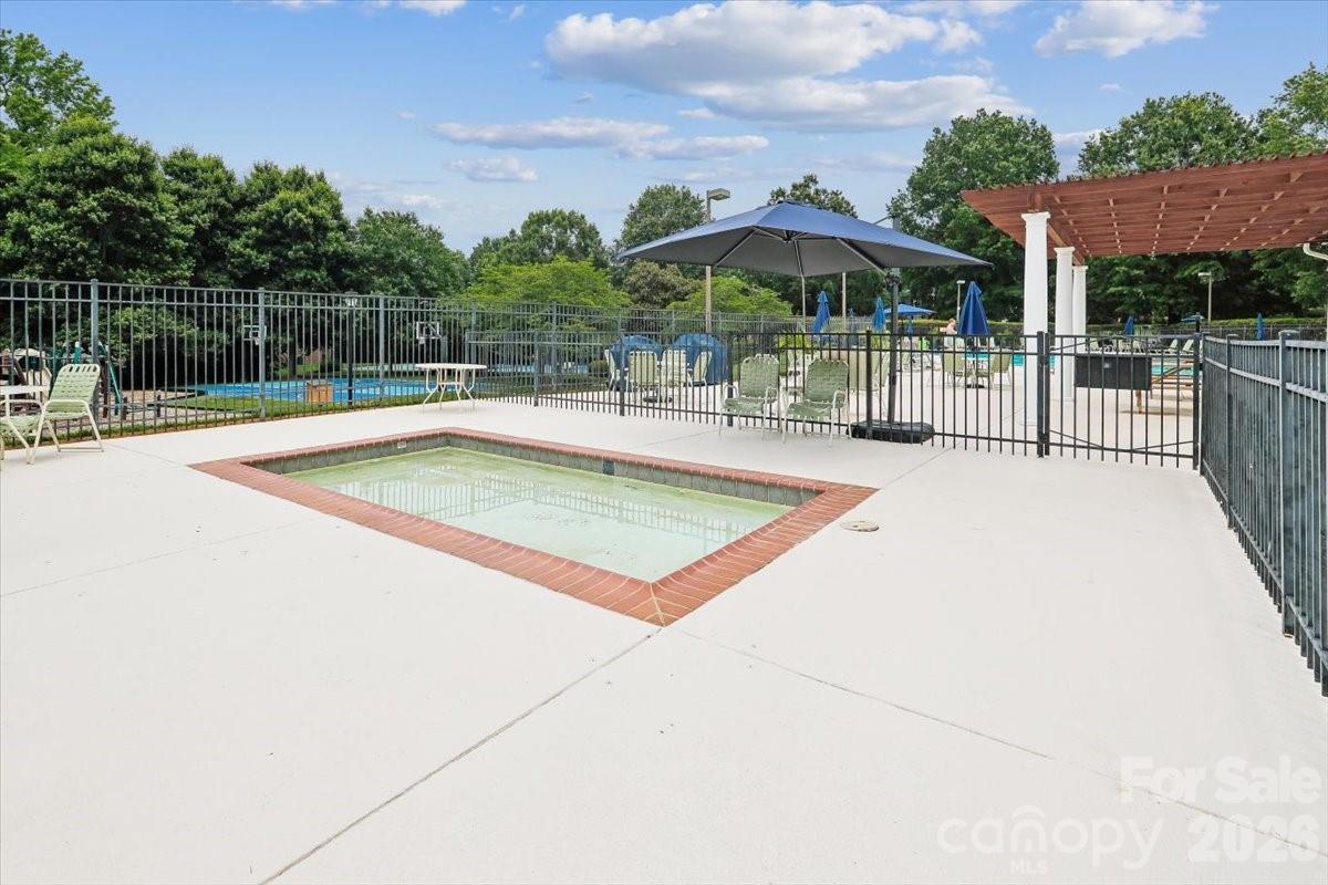 6318 Stephens Grove Lane — Huntersville