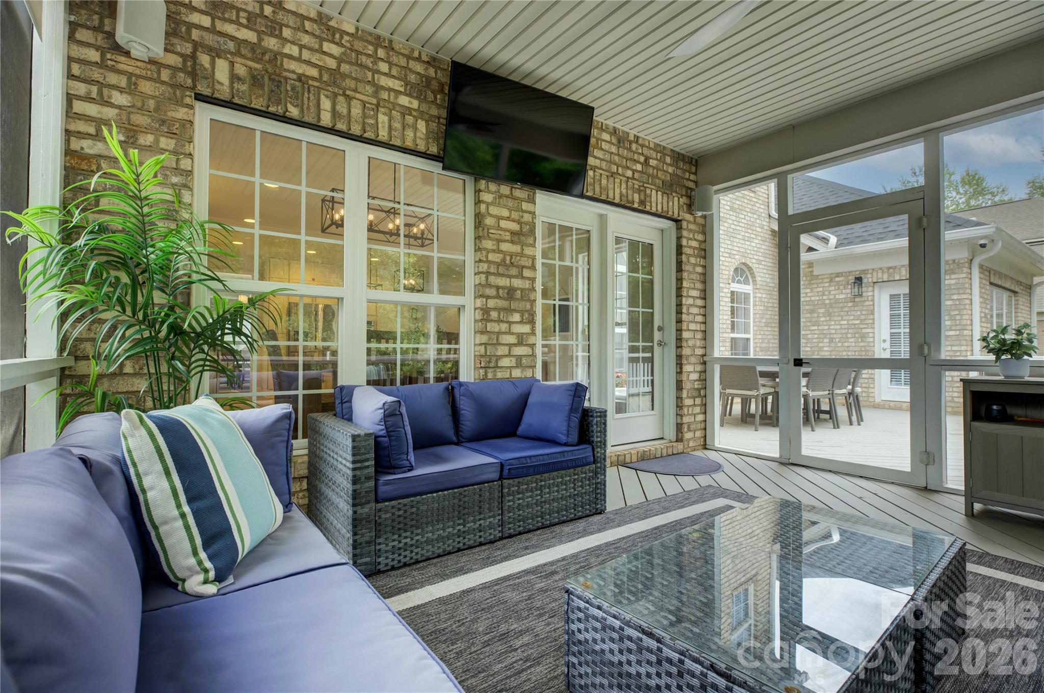 13722 Glen Abbey Drive — Charlotte