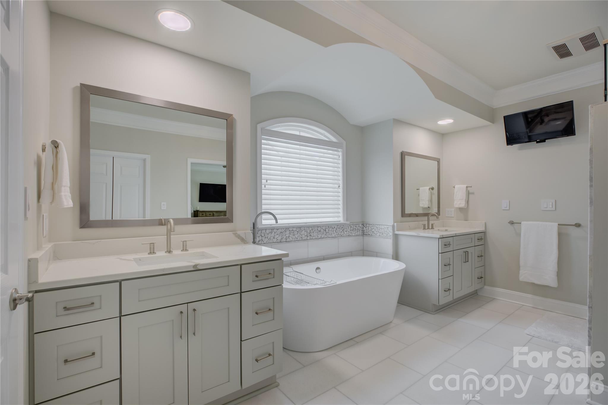 13722 Glen Abbey Drive — Charlotte