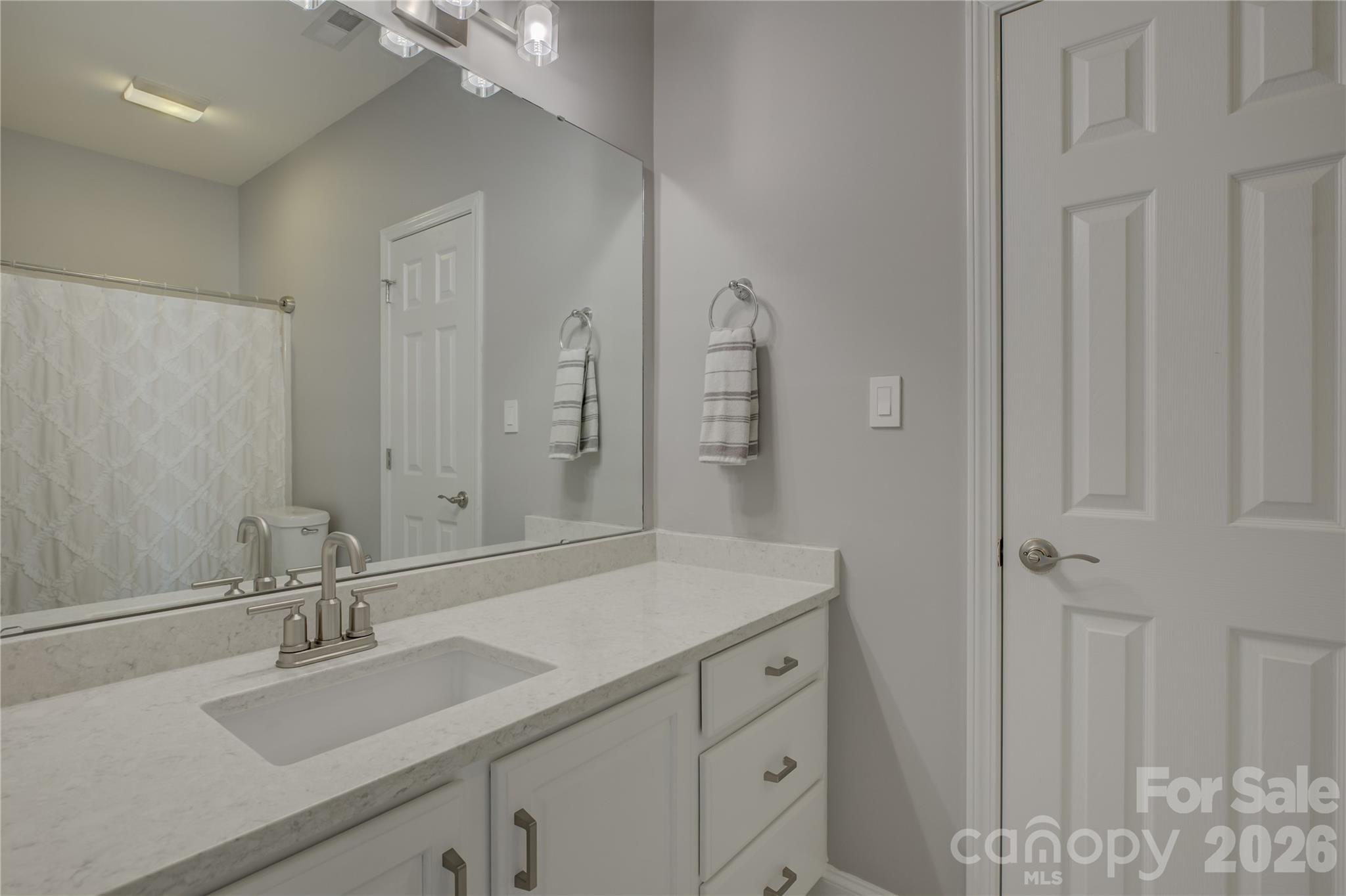 13722 Glen Abbey Drive — Charlotte