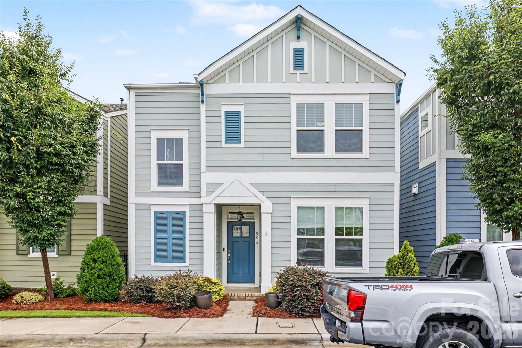 808 Lyndon Station Drive — Pineville