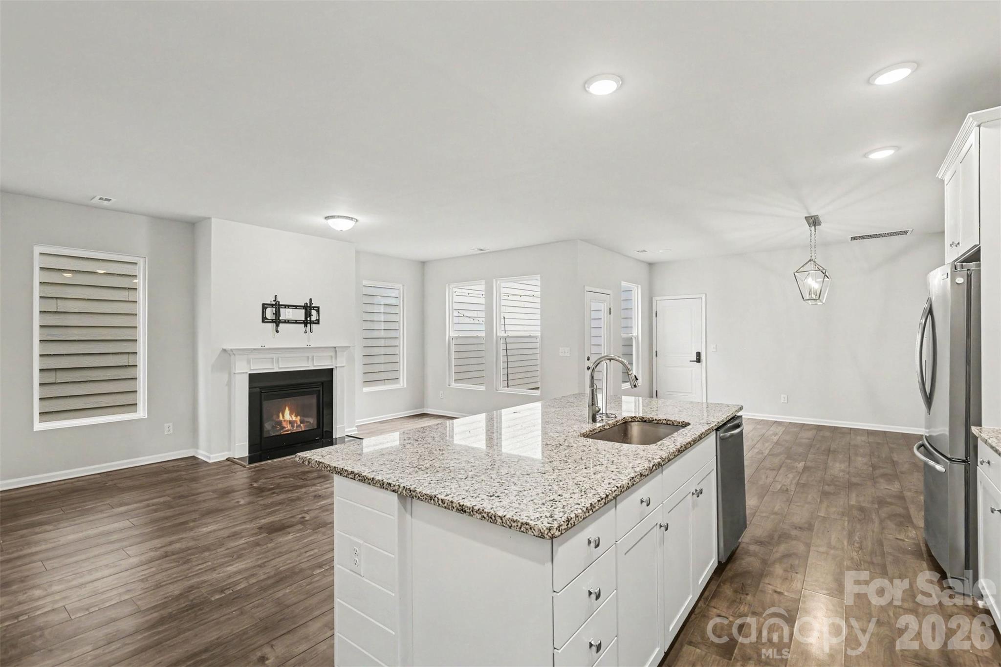 808 Lyndon Station Drive — Pineville