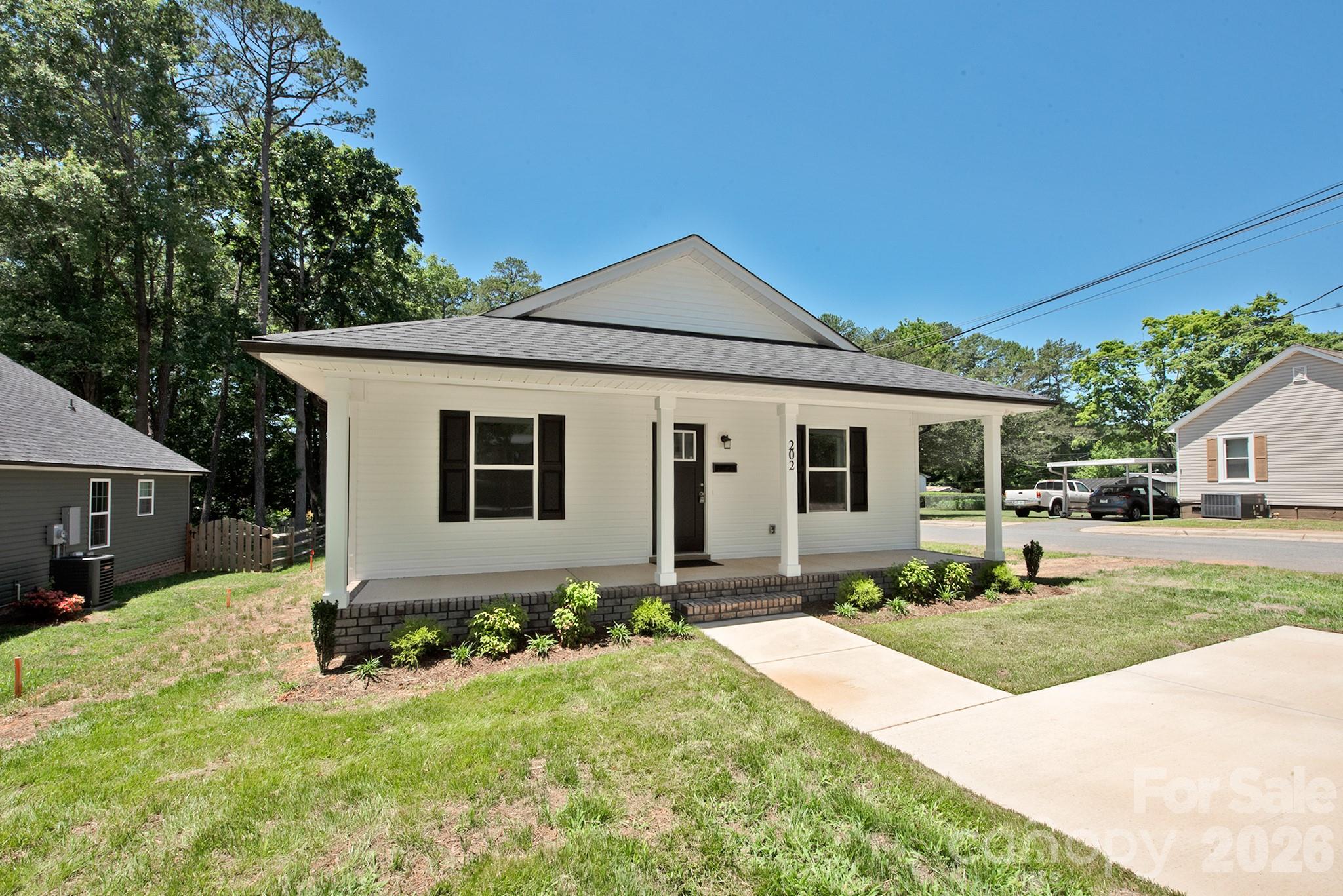 202 Old Rockwell Road — China Grove