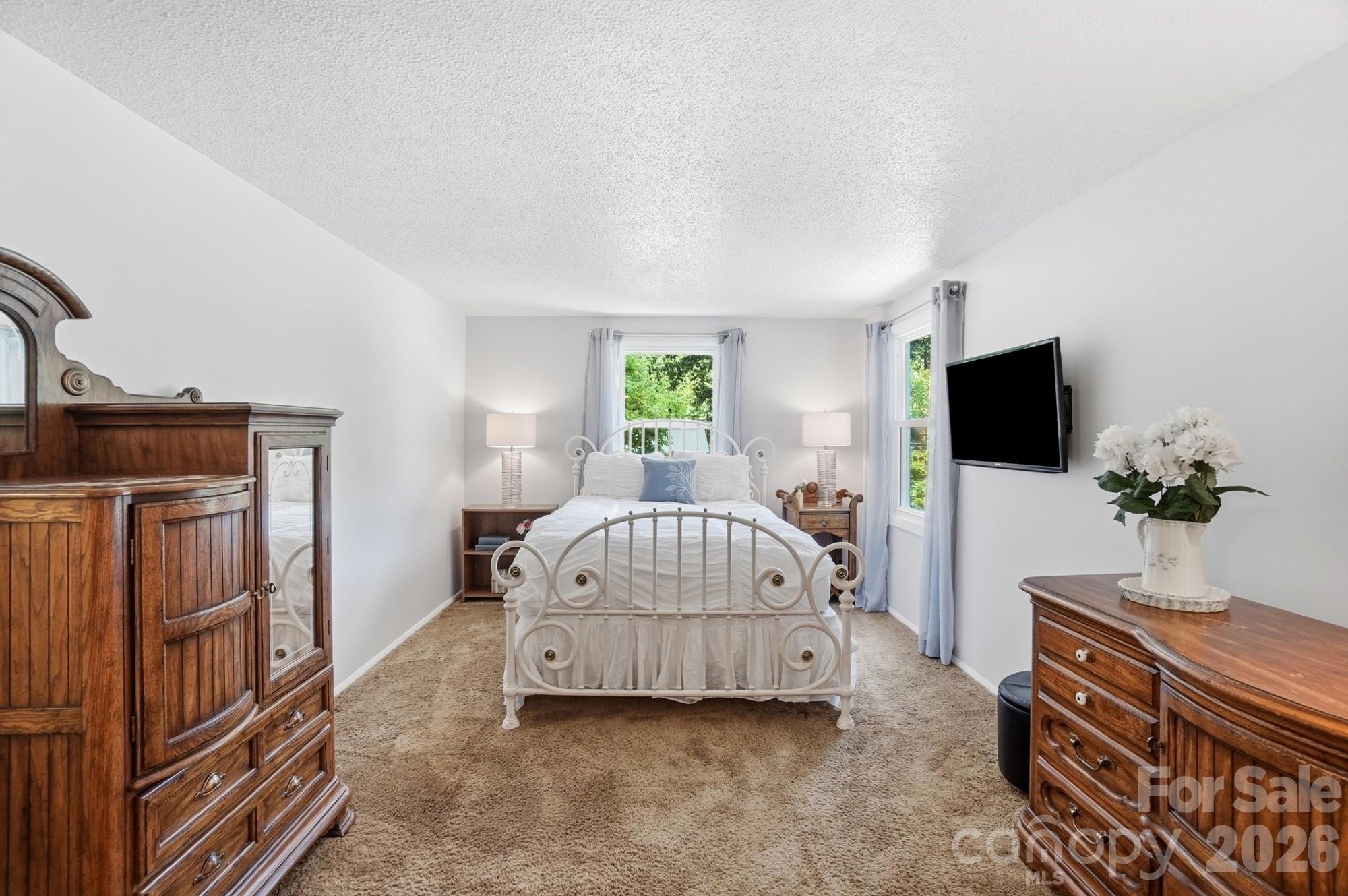 8211 Mahogany Drive — Charlotte
