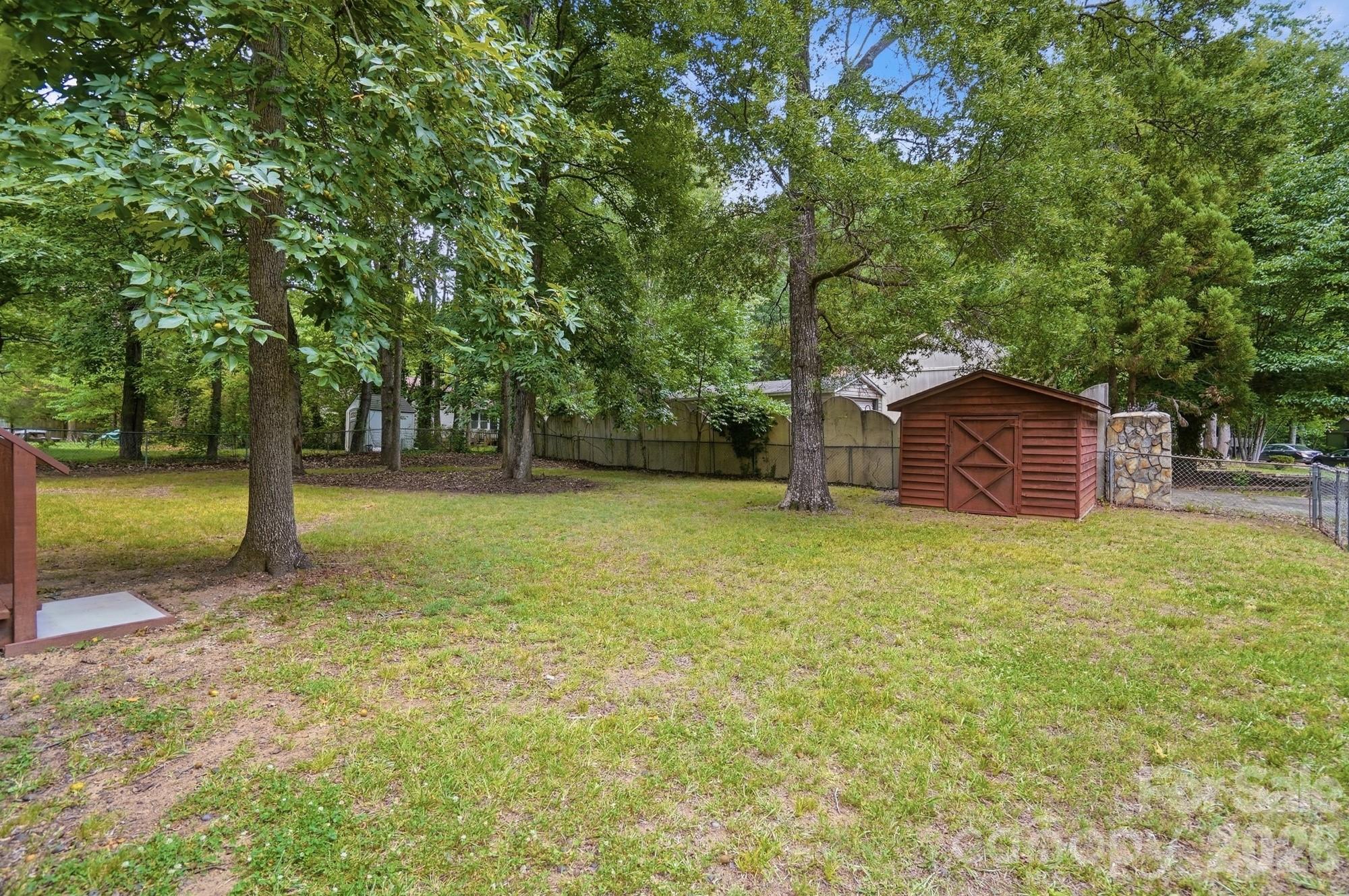 8211 Mahogany Drive — Charlotte