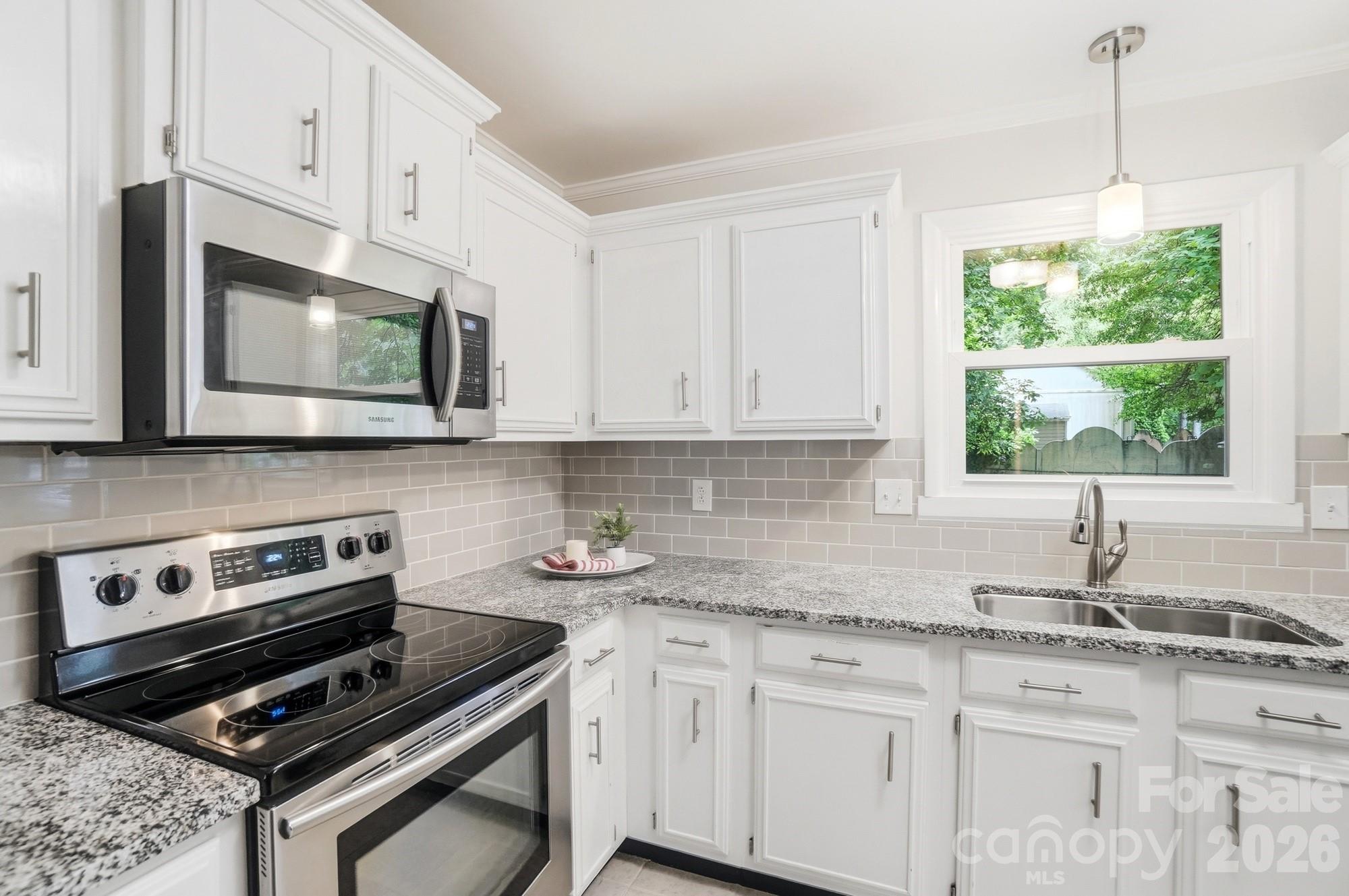 8211 Mahogany Drive — Charlotte