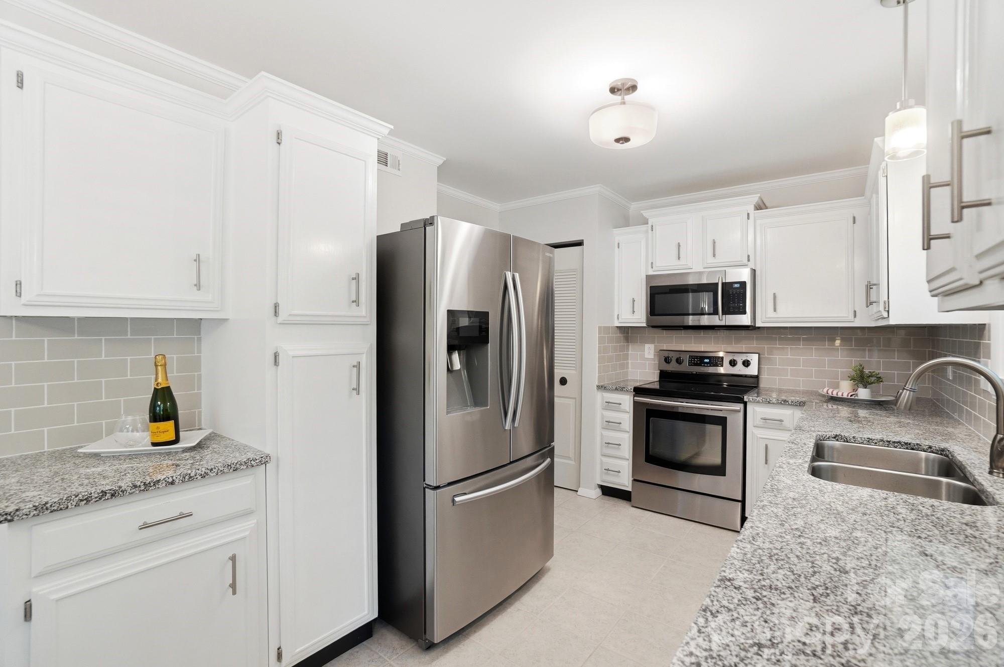 8211 Mahogany Drive — Charlotte