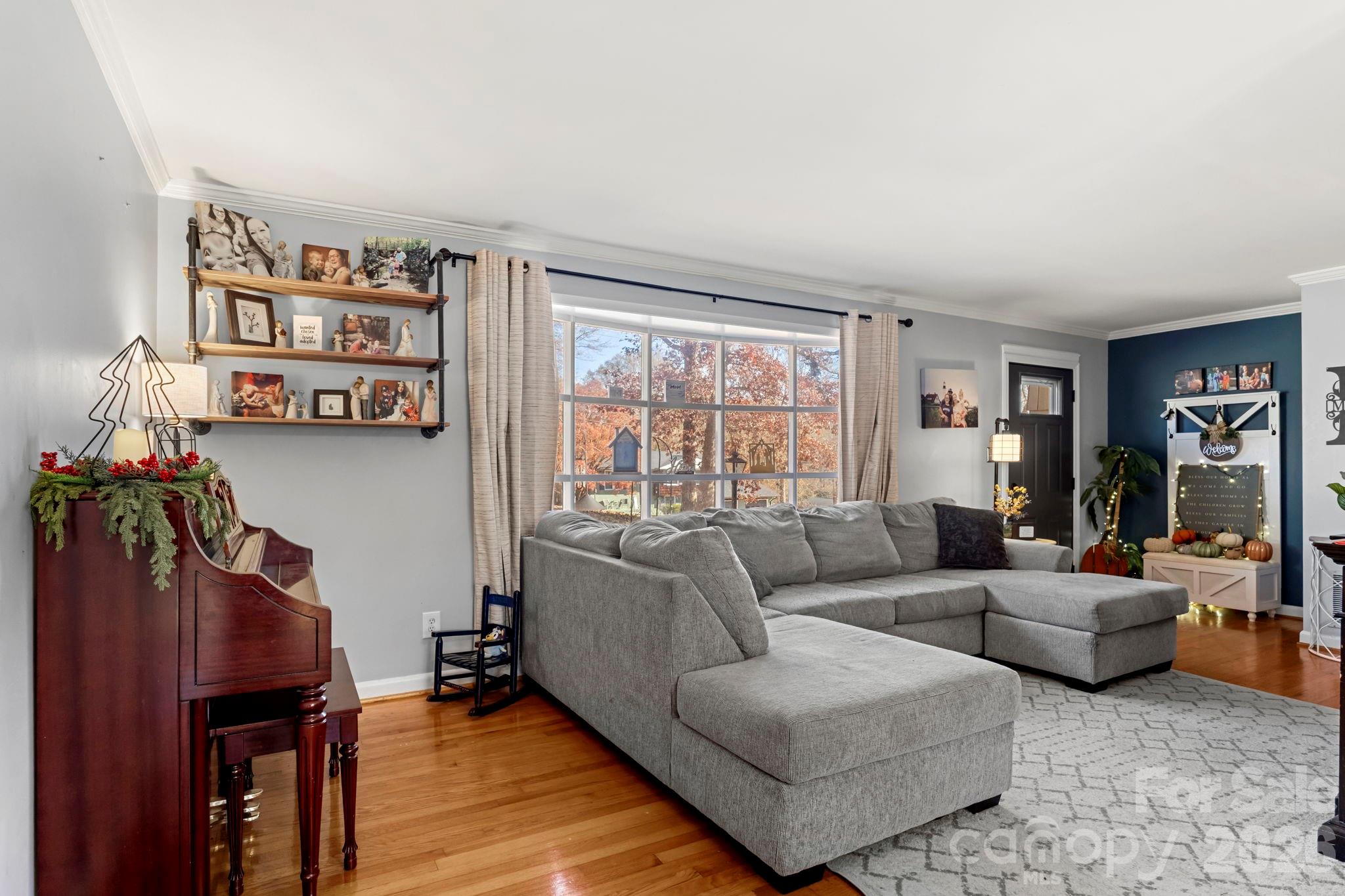 912 Parkwood Road — Shelby