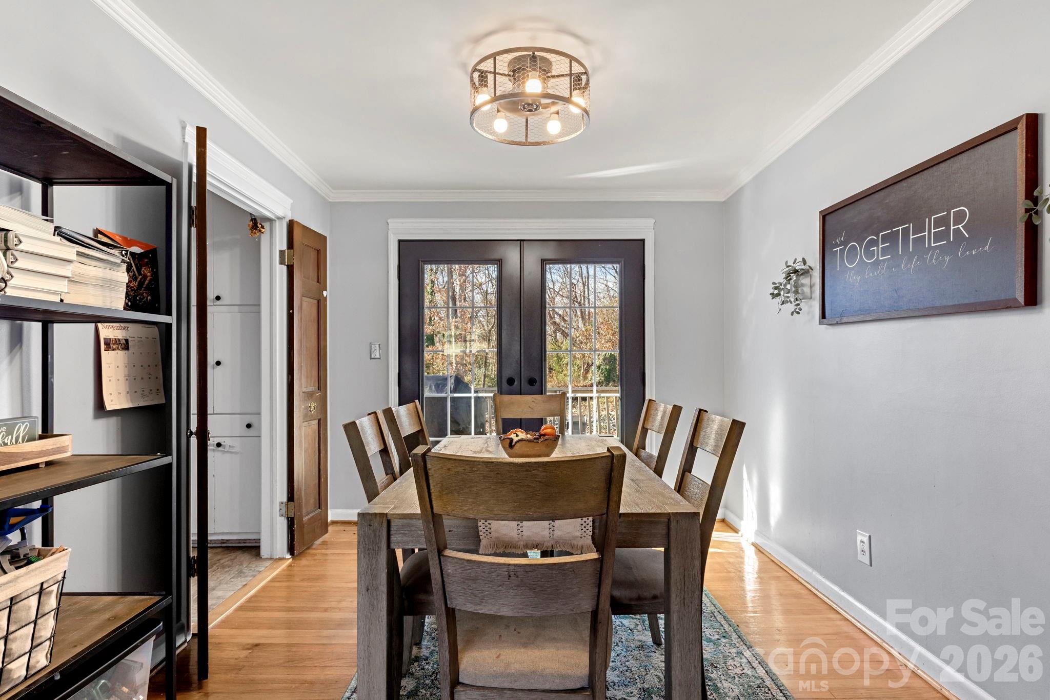 912 Parkwood Road — Shelby