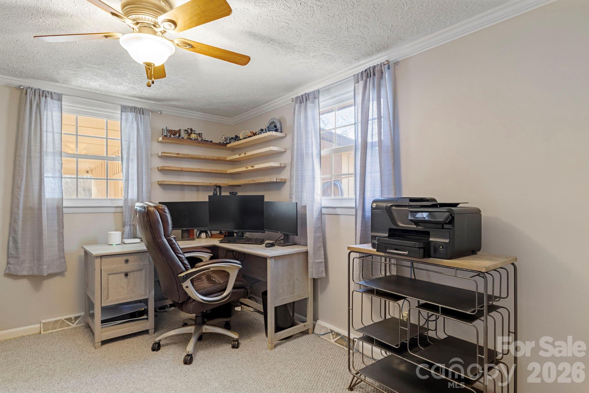 912 Parkwood Road — Shelby