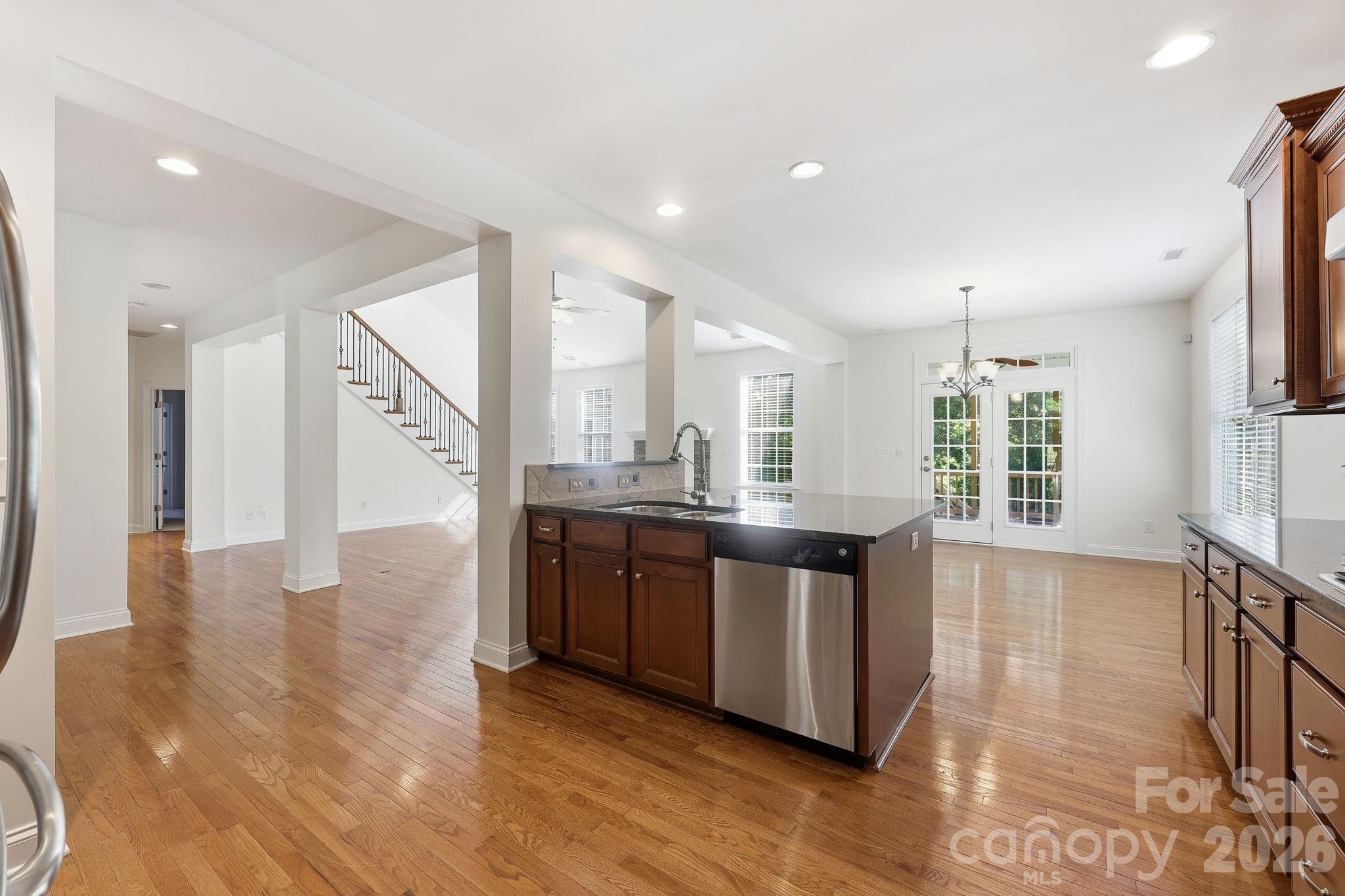 9900 Flower Bonnet Avenue NW — Concord
