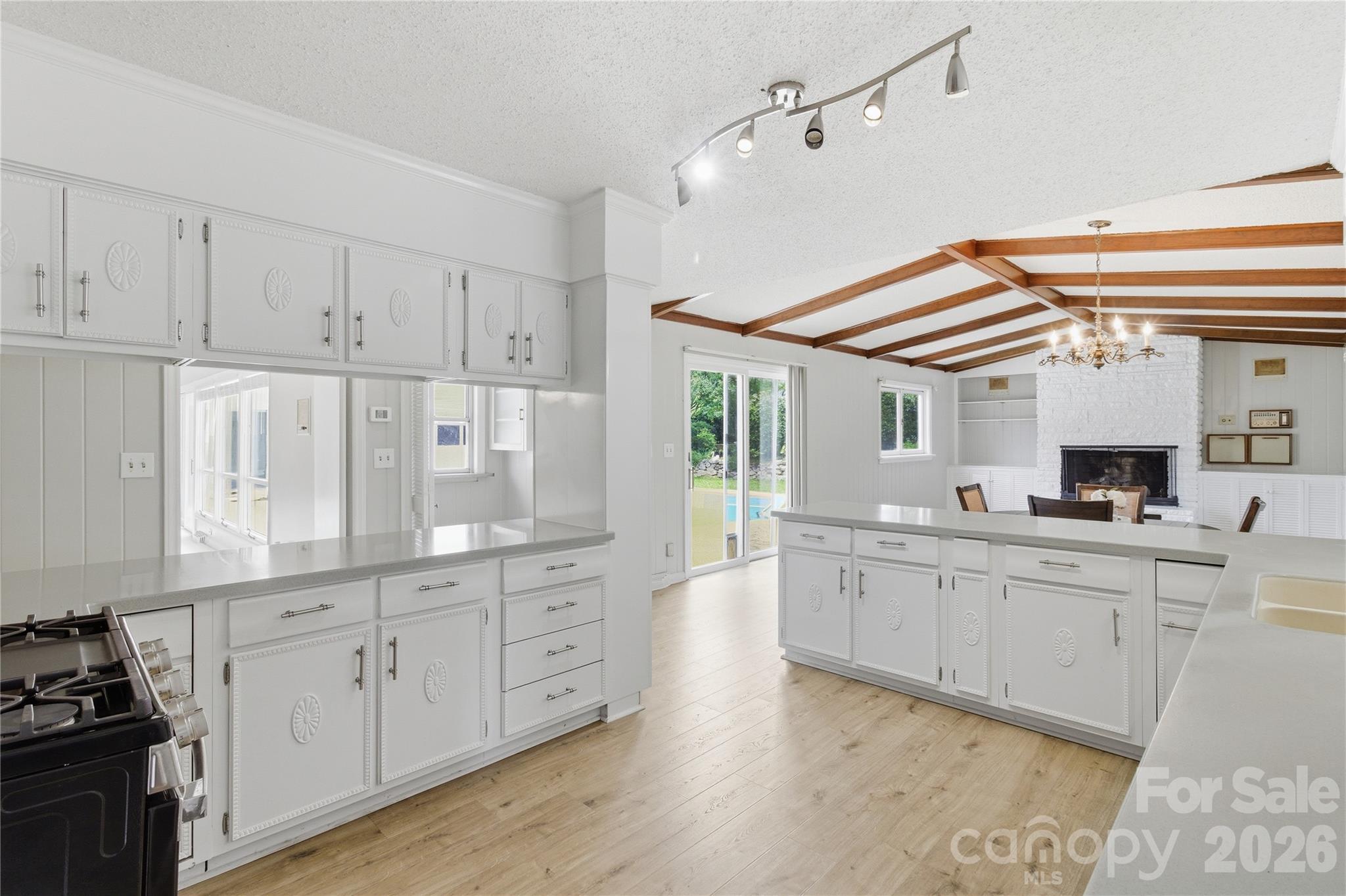 938 Sandswood Drive — Gastonia