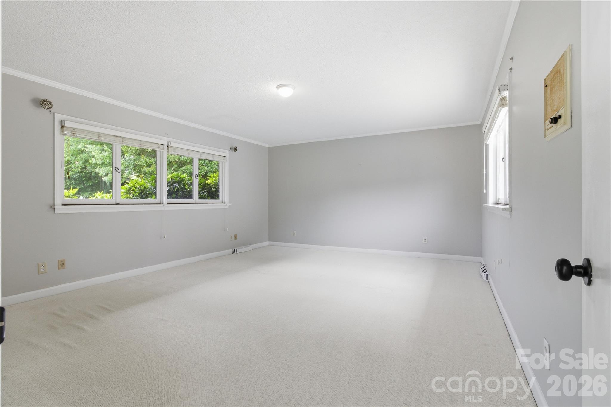 938 Sandswood Drive — Gastonia
