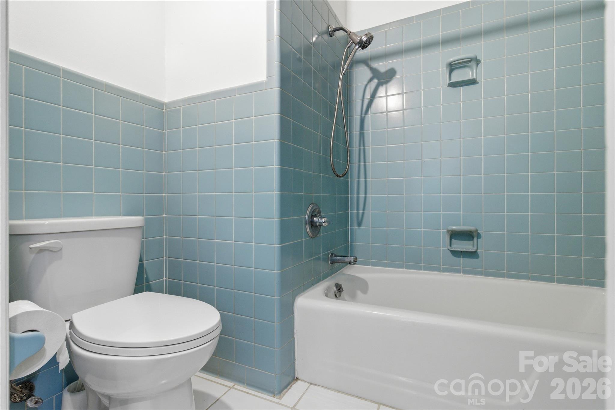 938 Sandswood Drive — Gastonia