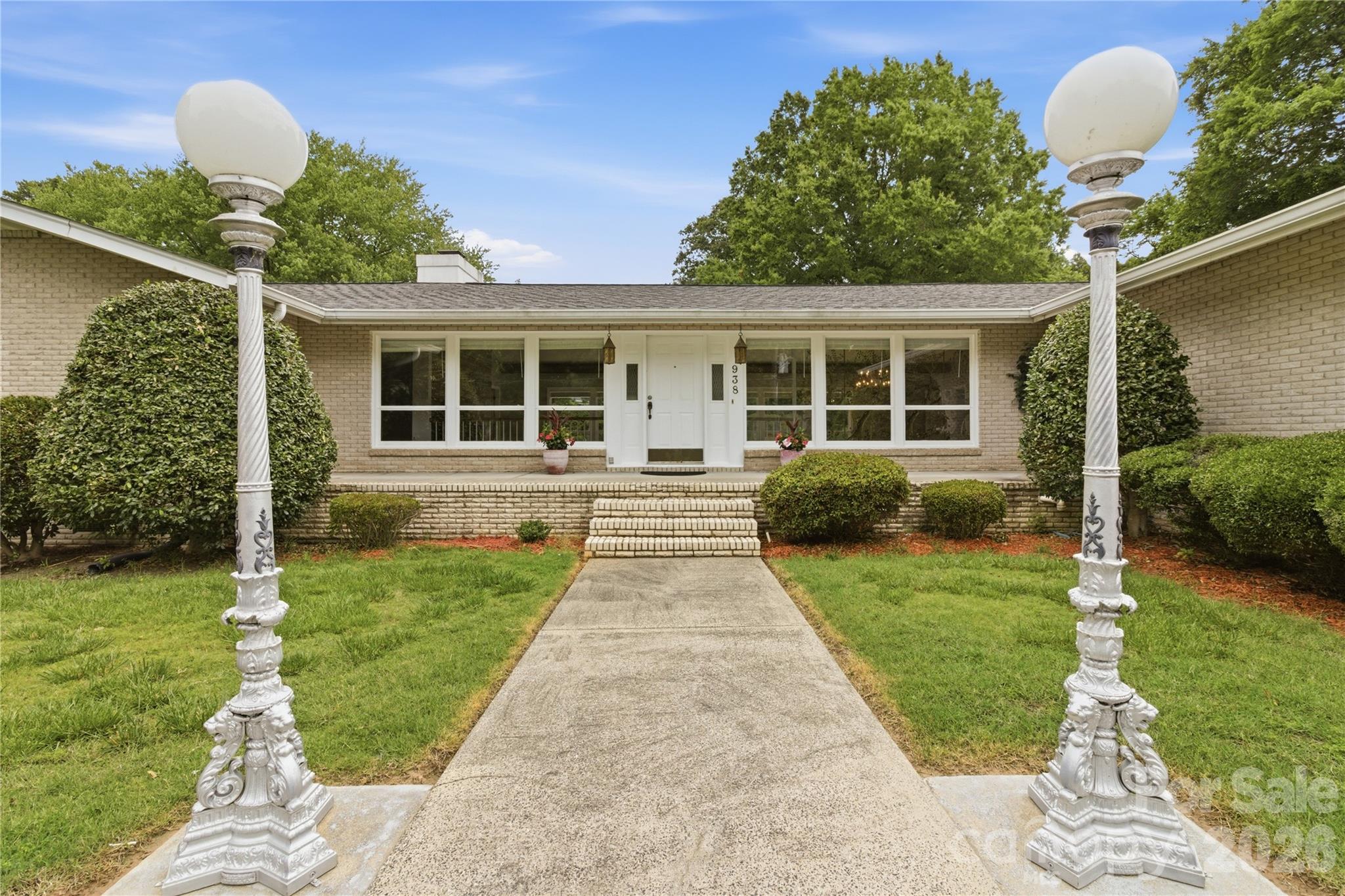 938 Sandswood Drive — Gastonia